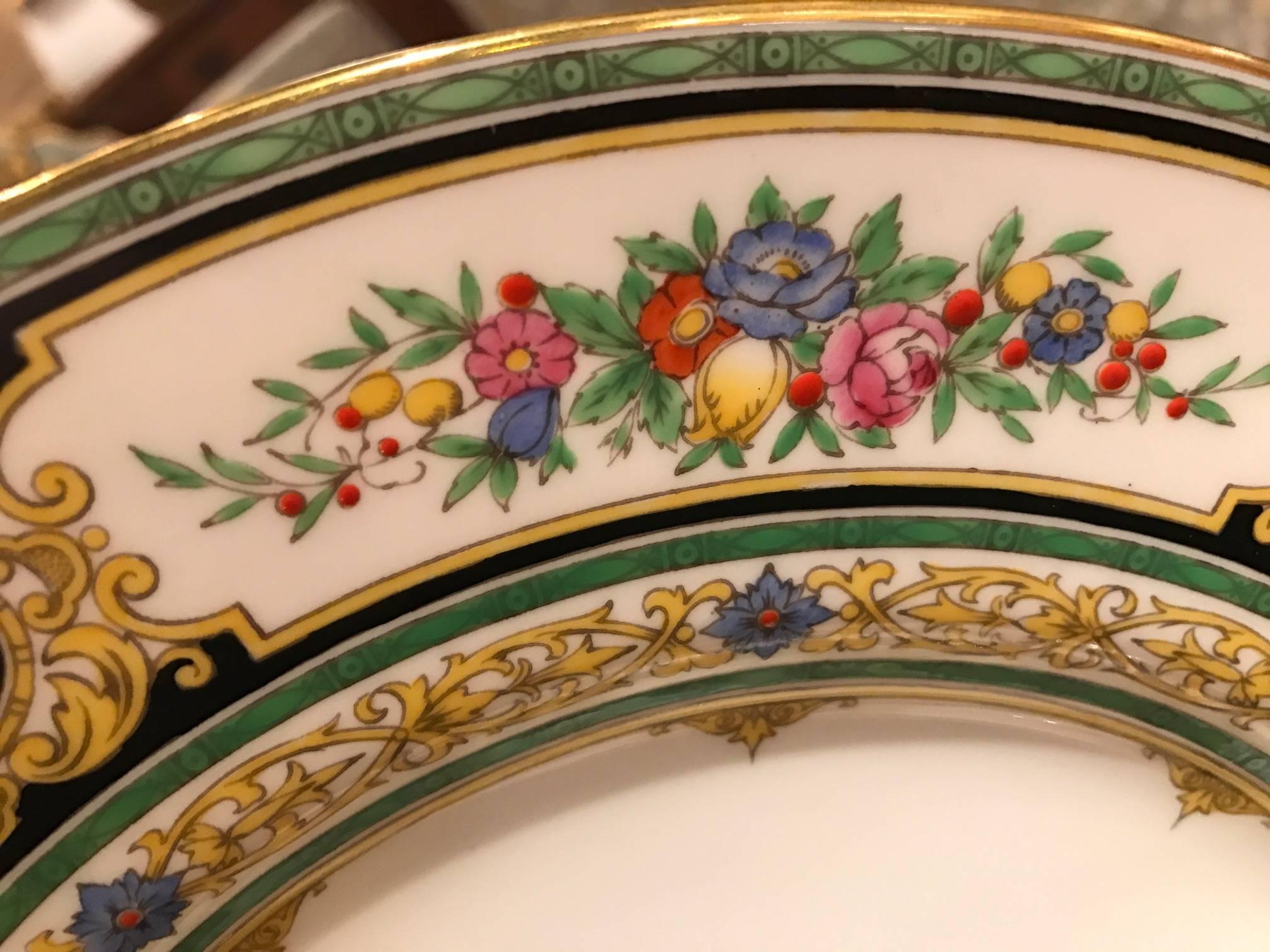Porcelain Set of 12 Hand-Painted English Dinner Service Plates by Minton