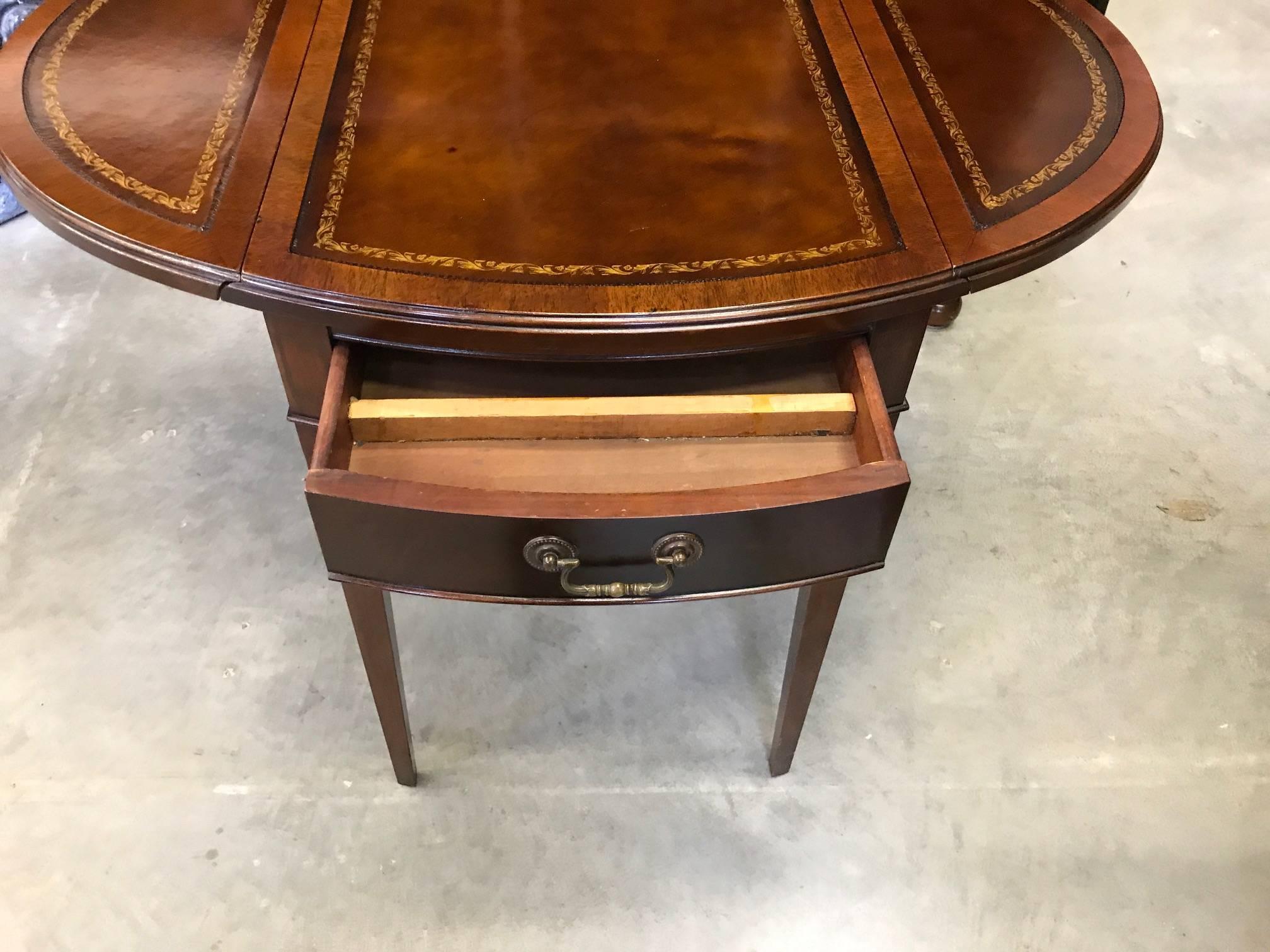 20th Century Pair of Pembroke Leather Topped Mahogany Tables