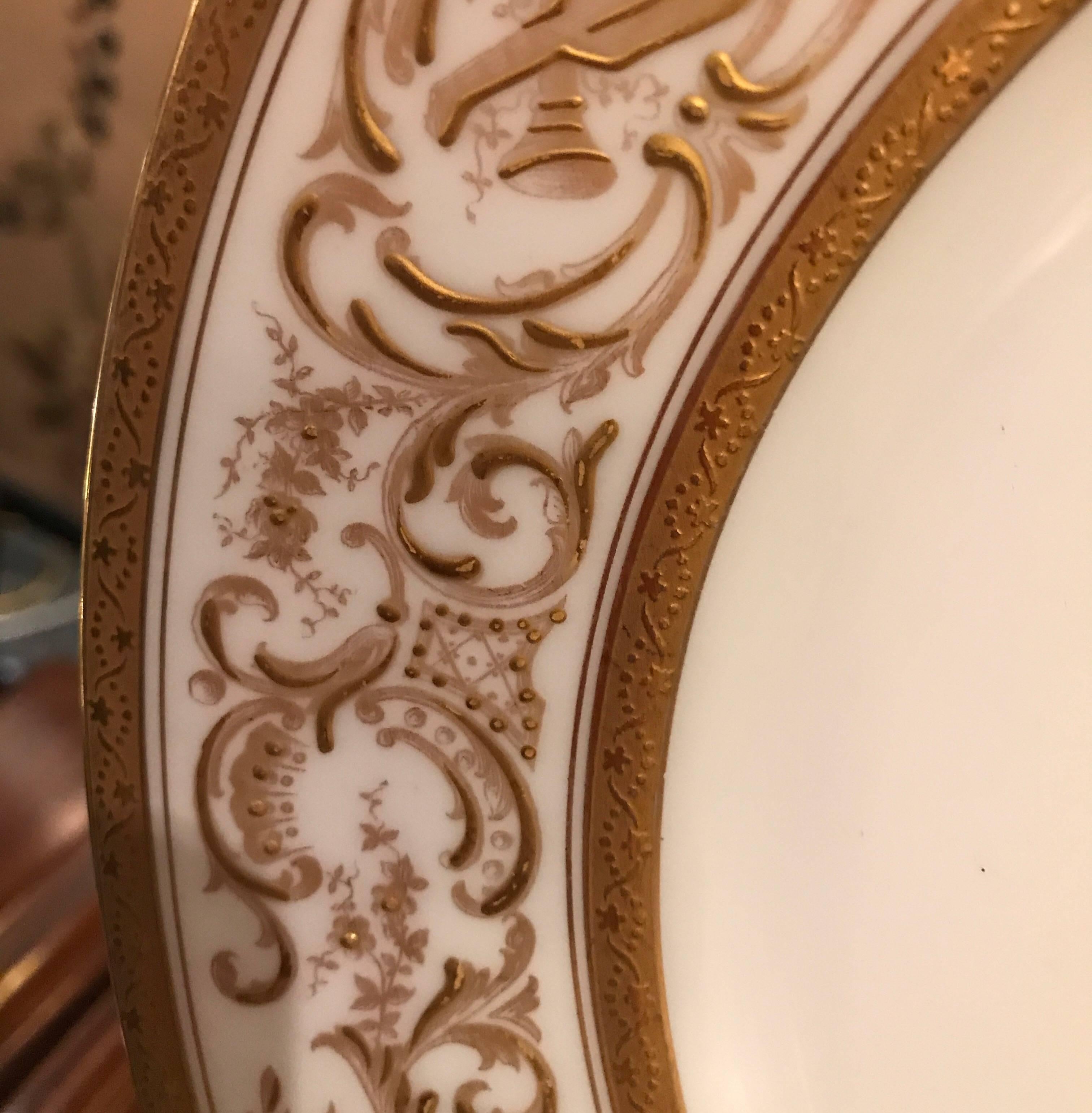 Set of Ten French Plates with Raised Gilt Borders In Excellent Condition In Lambertville, NJ