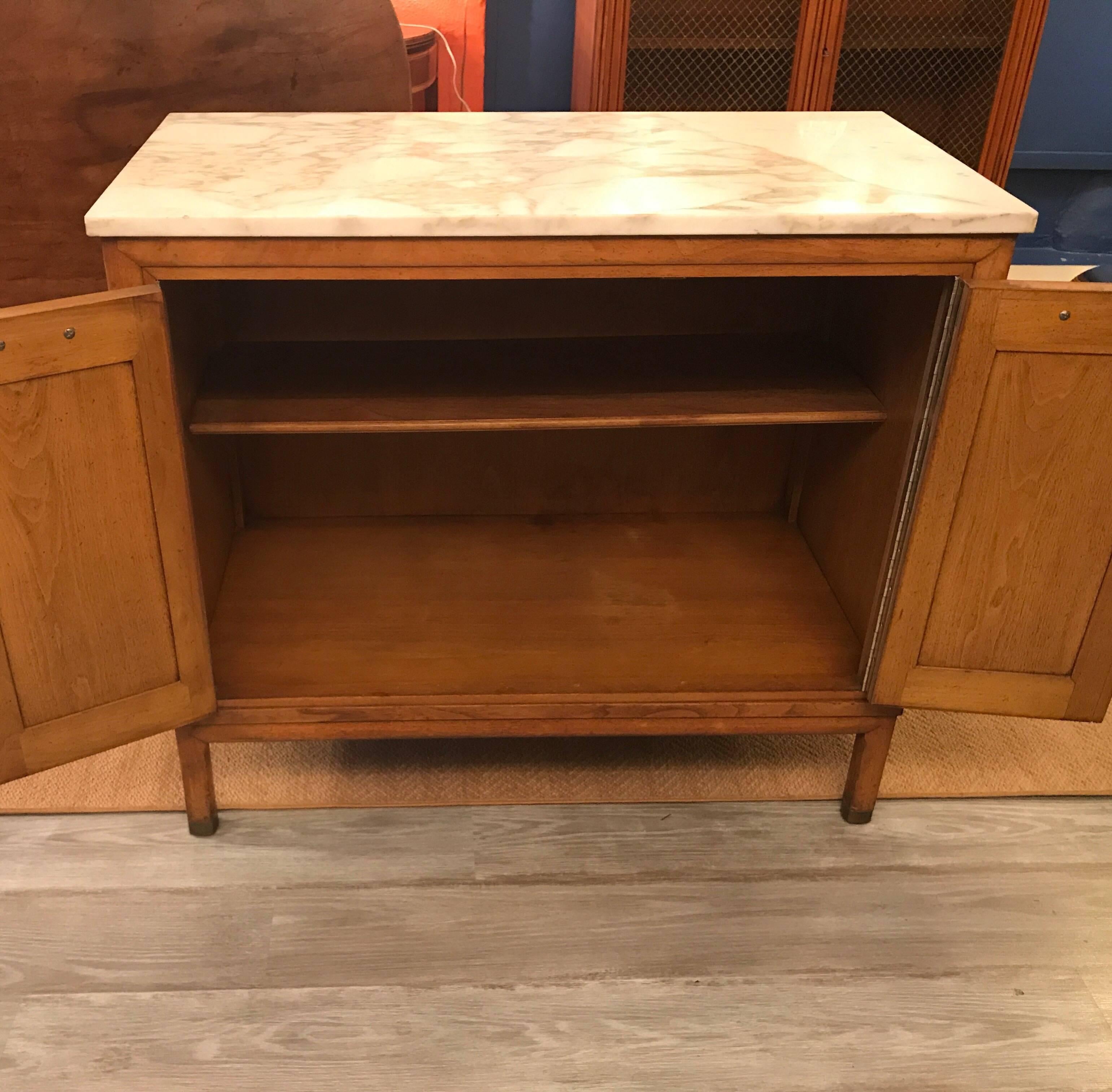 Midcentury Marble-Top Server Bar Cabinet In Excellent Condition In Lambertville, NJ