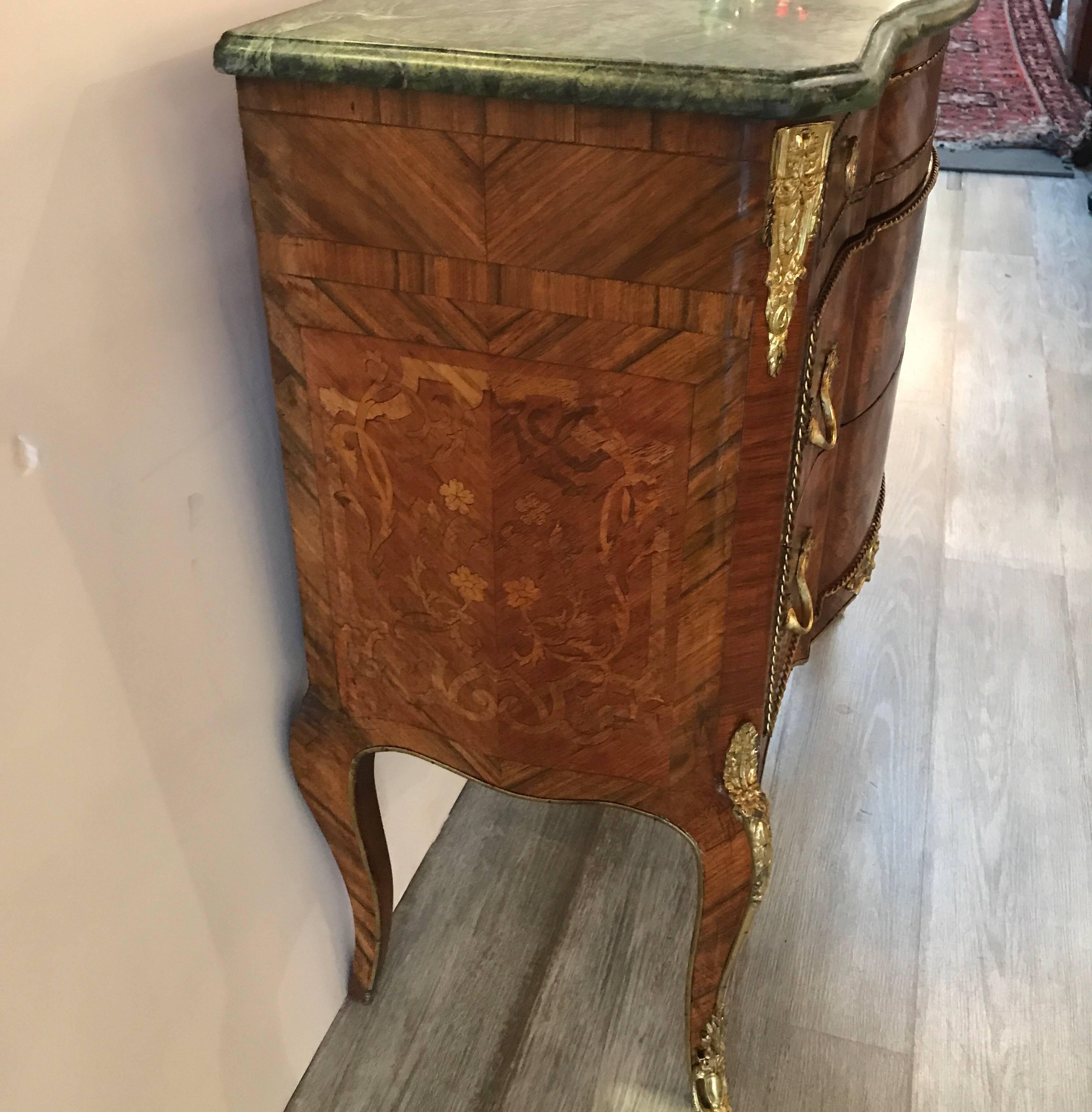20th Century Pair of French Marble-Top Commodes