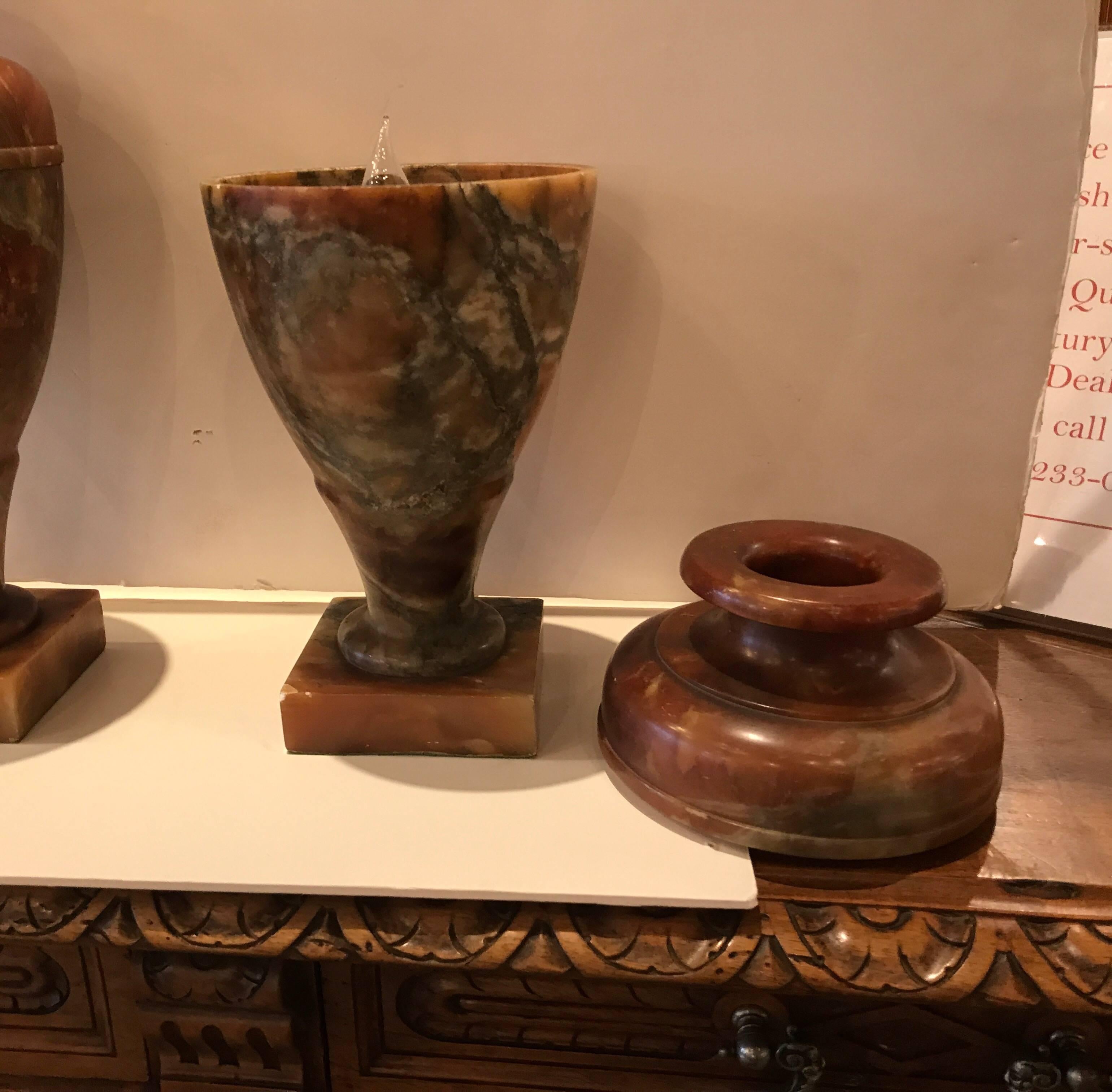 Pair of Illuminating Marble Urn Lamps In Excellent Condition In Lambertville, NJ