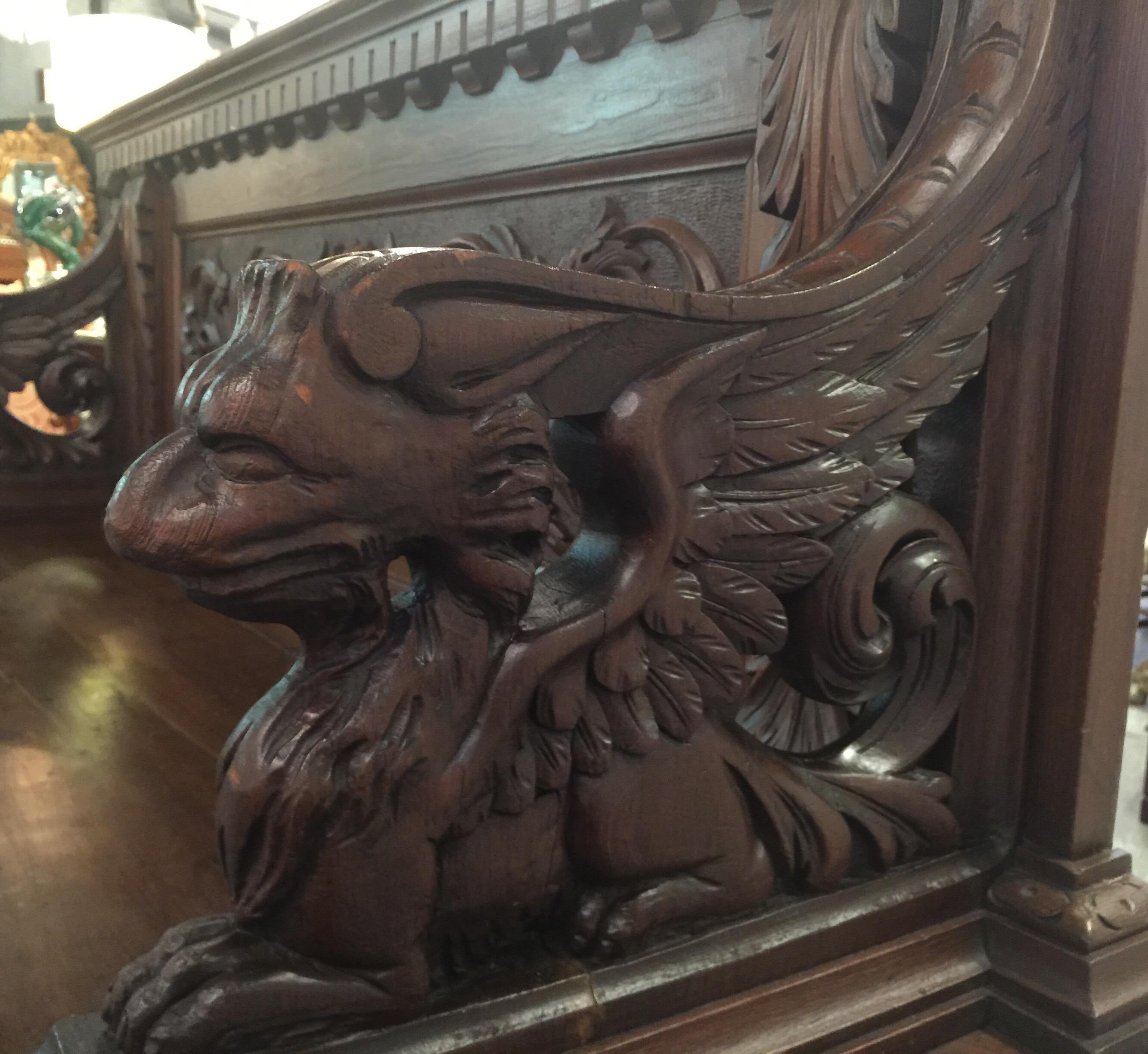 Hand Carved Gothic European Walnut Hall Bench with Griffins, circa Late 1800s 10