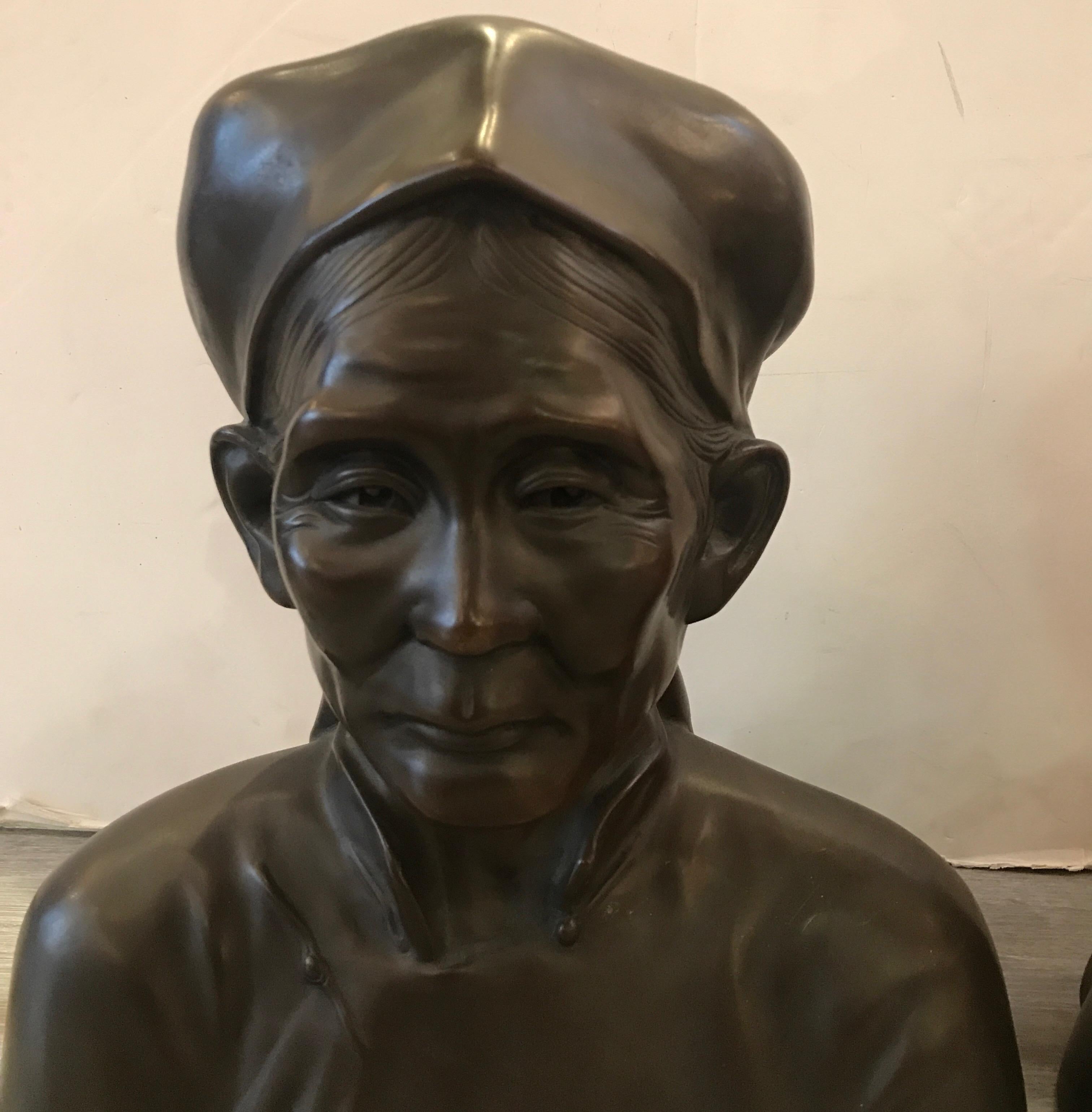 Pair of French Bronze Busts of an Elderly Chines Couple (Französisch)