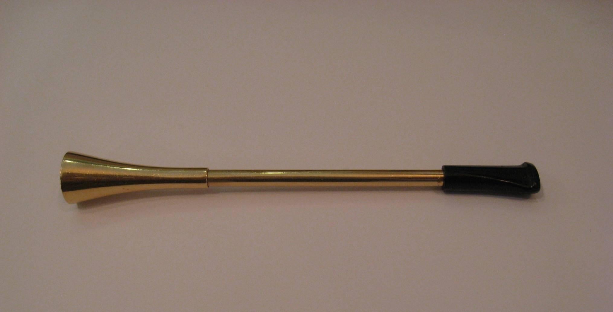Mid-Century Tiffany & Co Solid 14-Karat Cigarette Holder with Provenance In Excellent Condition In Lambertville, NJ