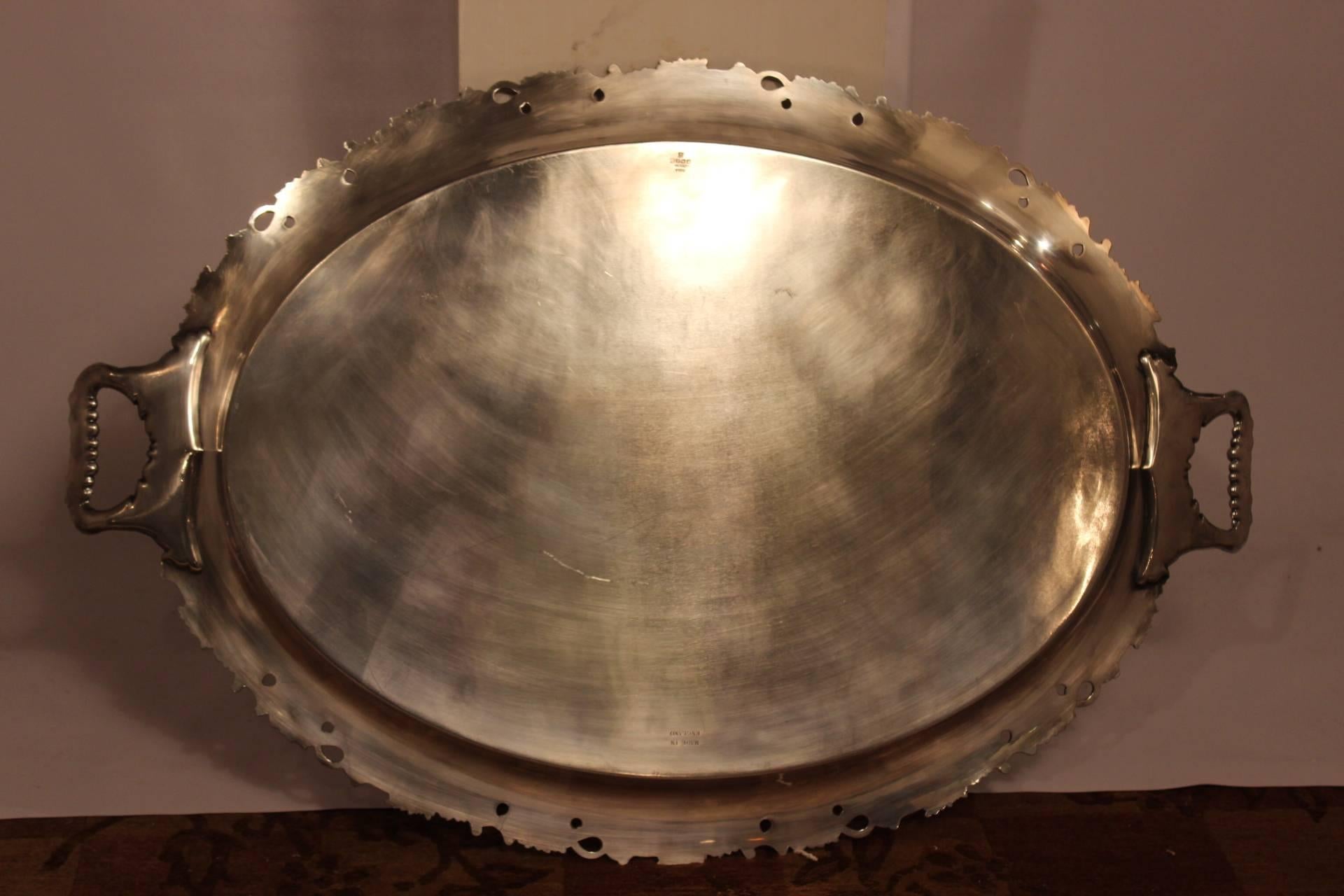 Large Antique English Silver Plate Serving Tray In Excellent Condition In Lambertville, NJ
