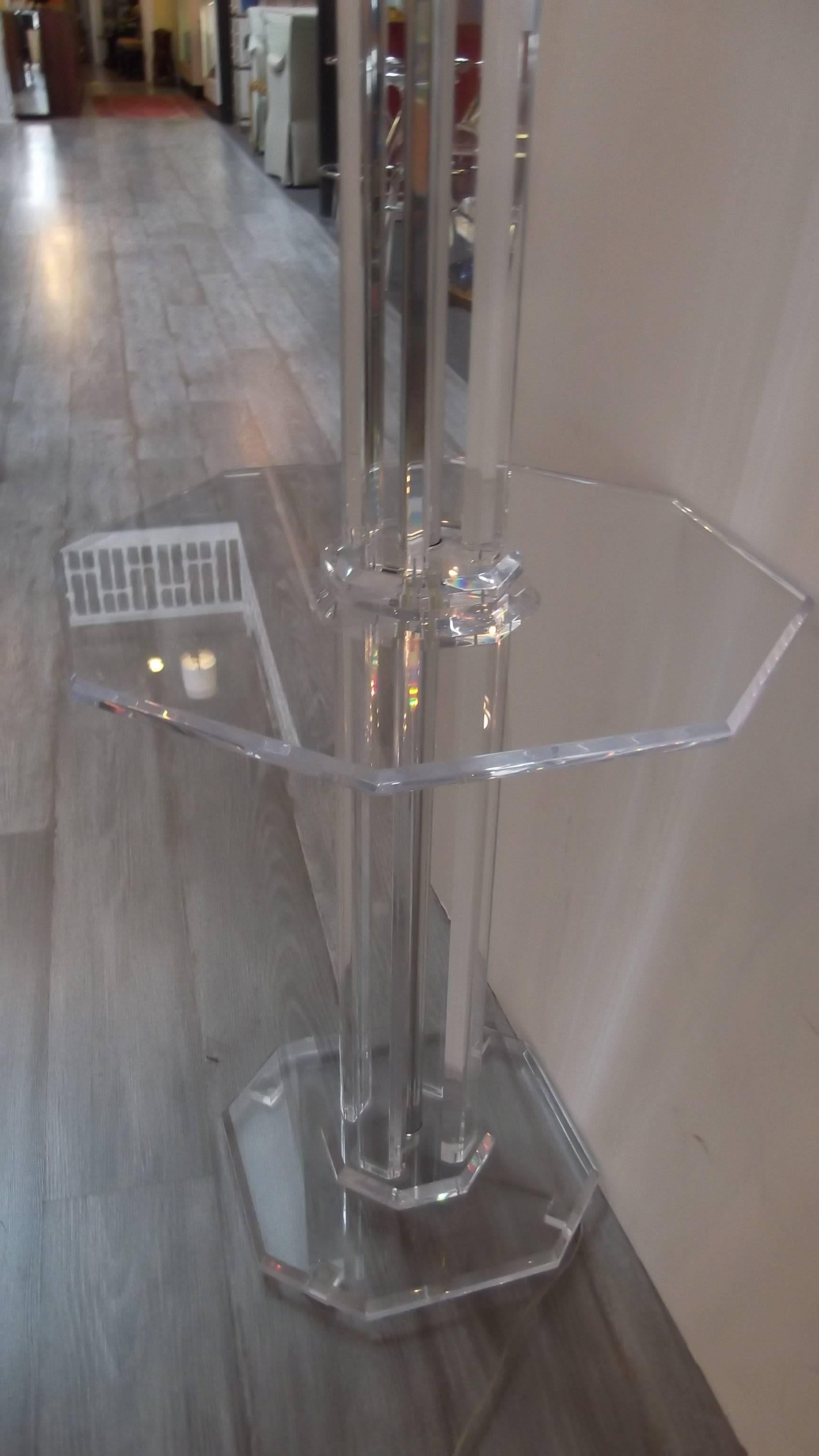 American Mid-Century Modern Lucite Floor Lamp