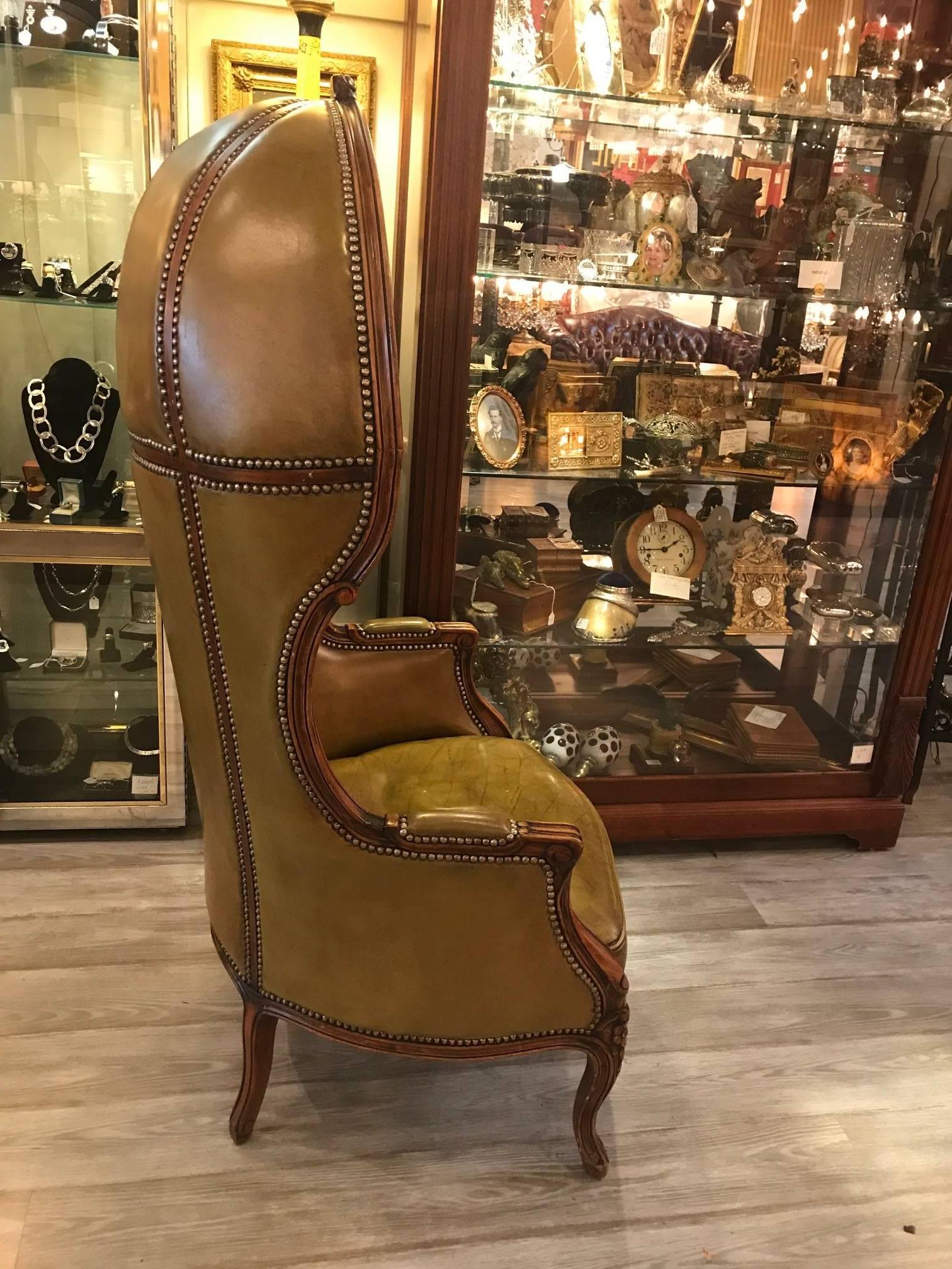 Louis XV Style Leather Porter Chair In Excellent Condition In Lambertville, NJ