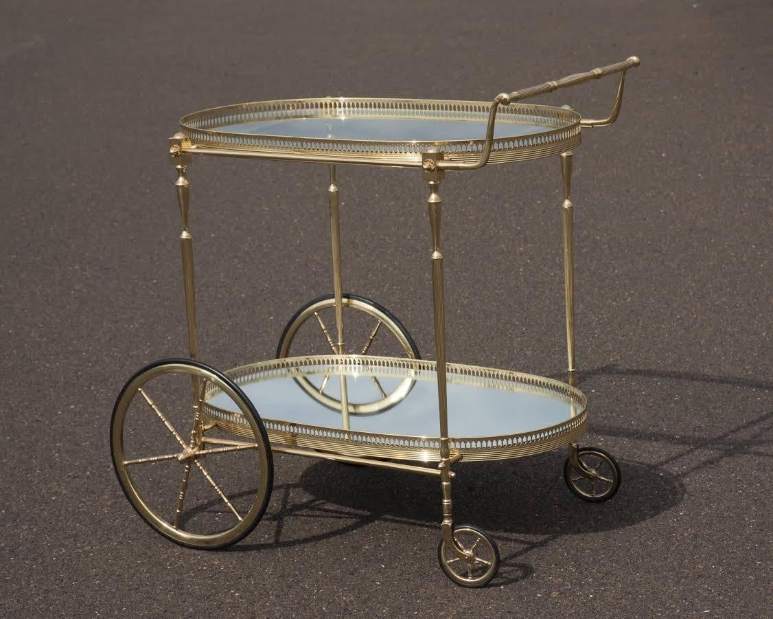 Labarge Brass Tea Cart Trolly In Excellent Condition In Lambertville, NJ