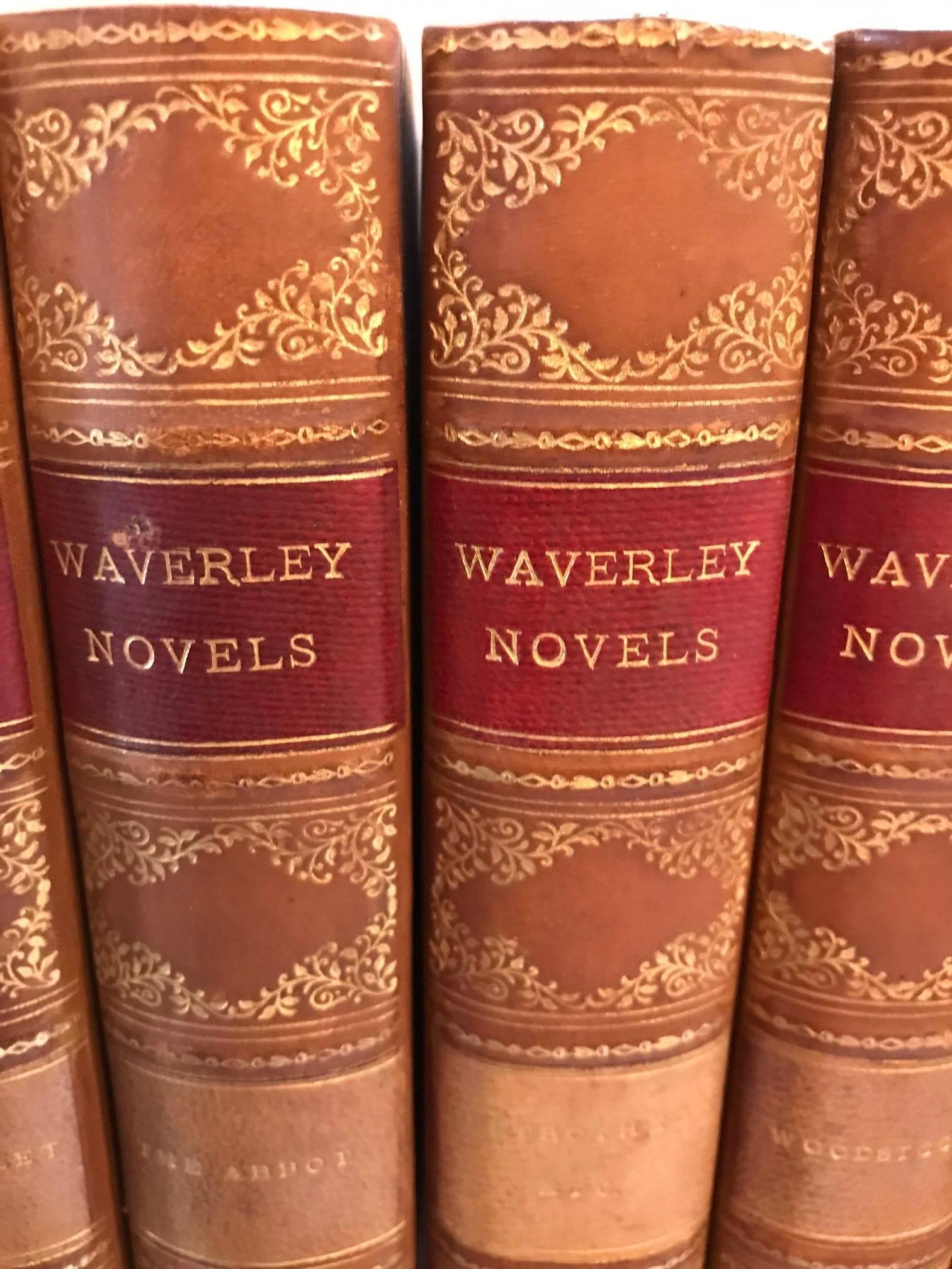 Set of Leather Bound Novels by Sir Walter Scott In Excellent Condition In Lambertville, NJ