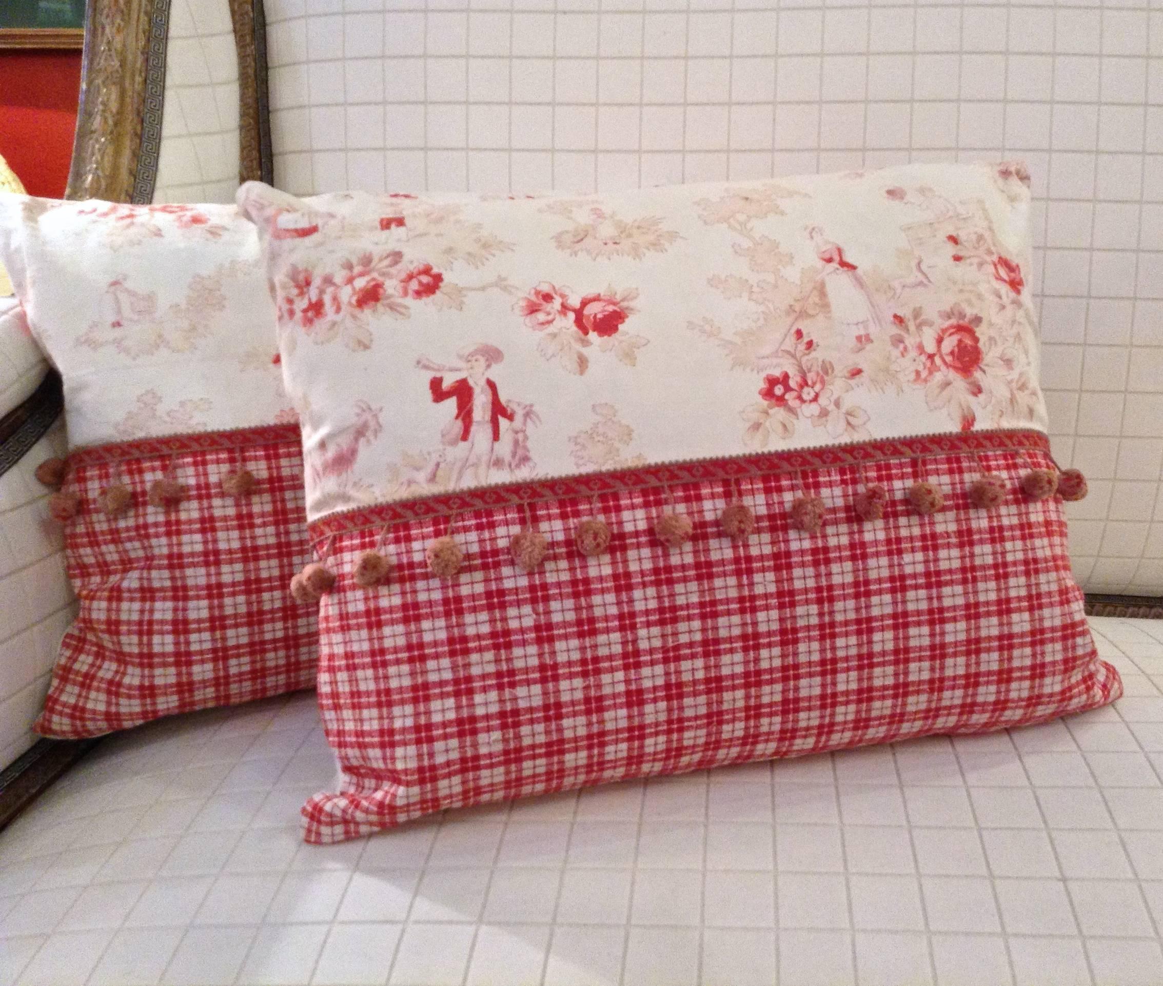 Cotton Pair of 19th Century French Toile de Jouy and Kelsch Accent Pillows