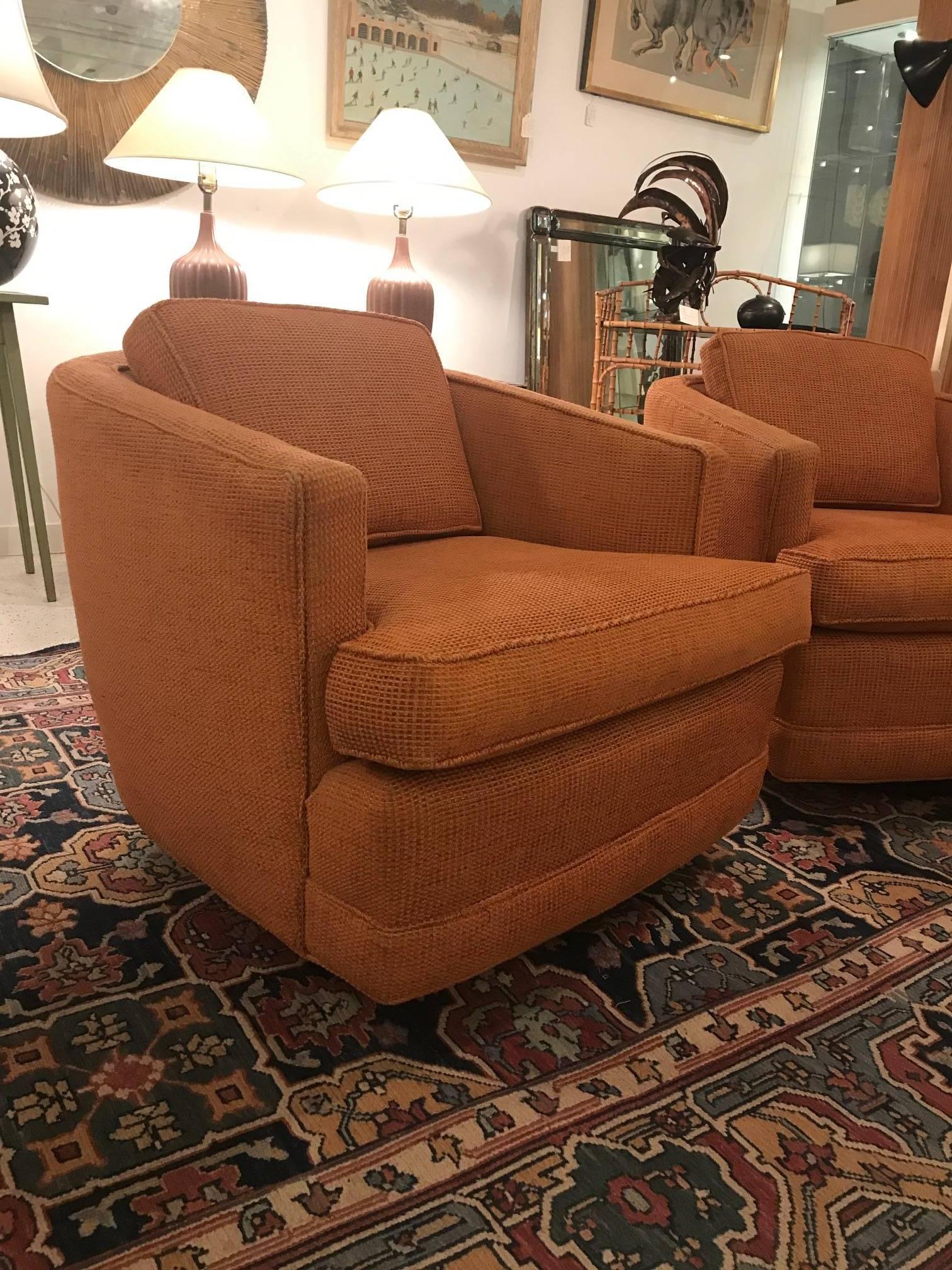 American Pair of Swivel Tub Chairs Attributed to Milo Baughman