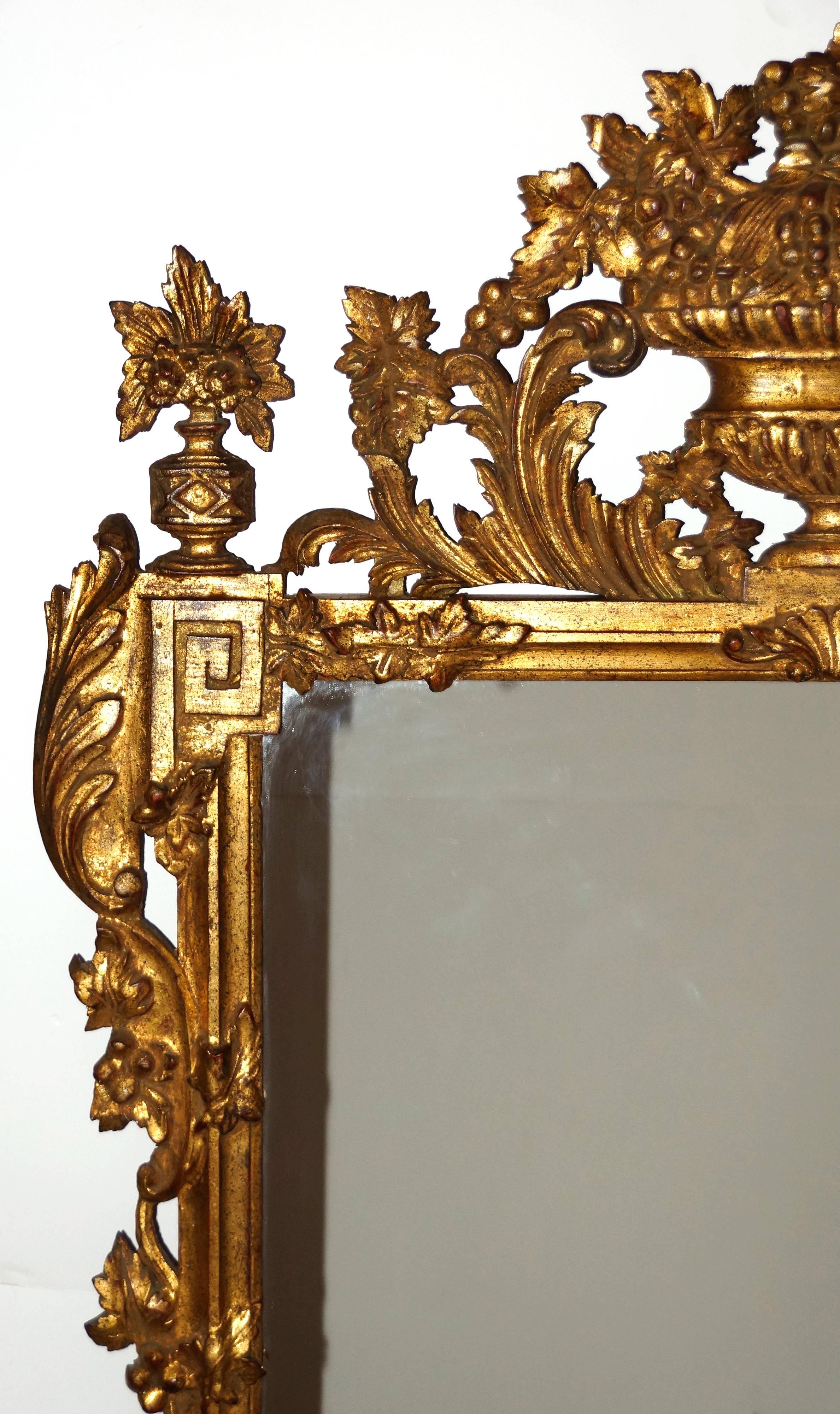 Mid-20th Century Ornate Vintage Italian Hand-Carved Giltwood Mirror For Sale
