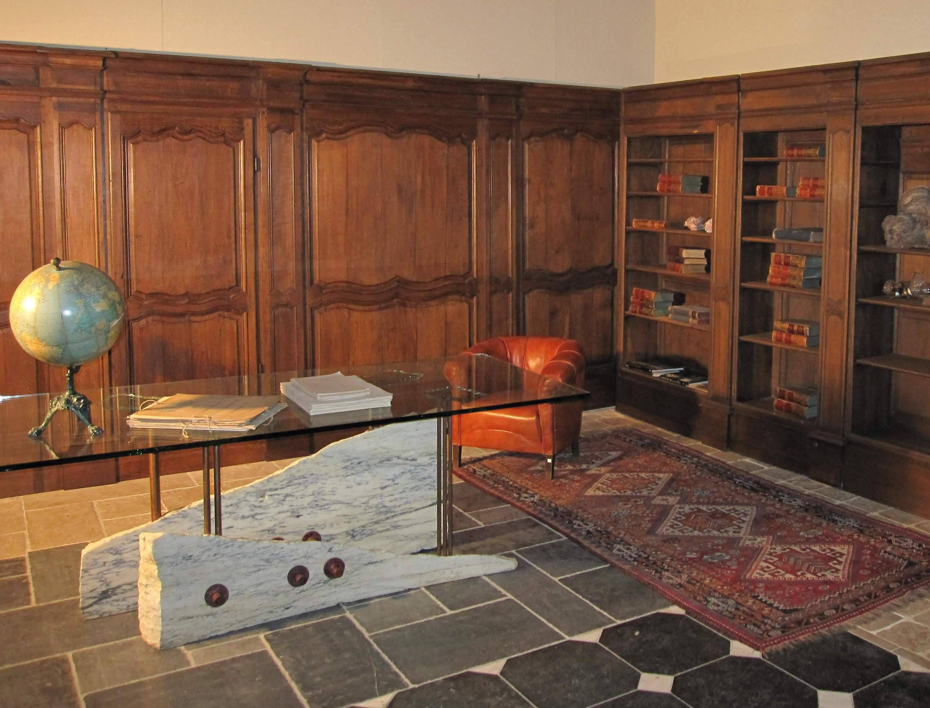 Library and Paneling Room, Oak In Excellent Condition In Heerlen, NL