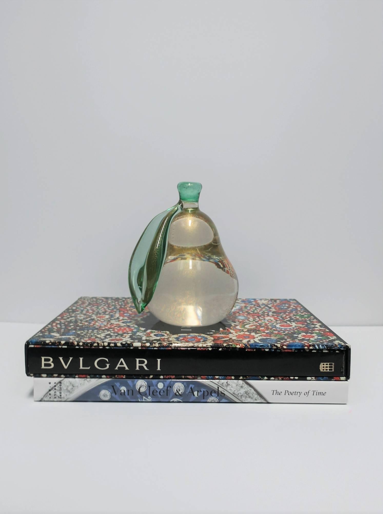 Italiano Scultura di frutta italiana di Murano Archimede Seguso in vendita