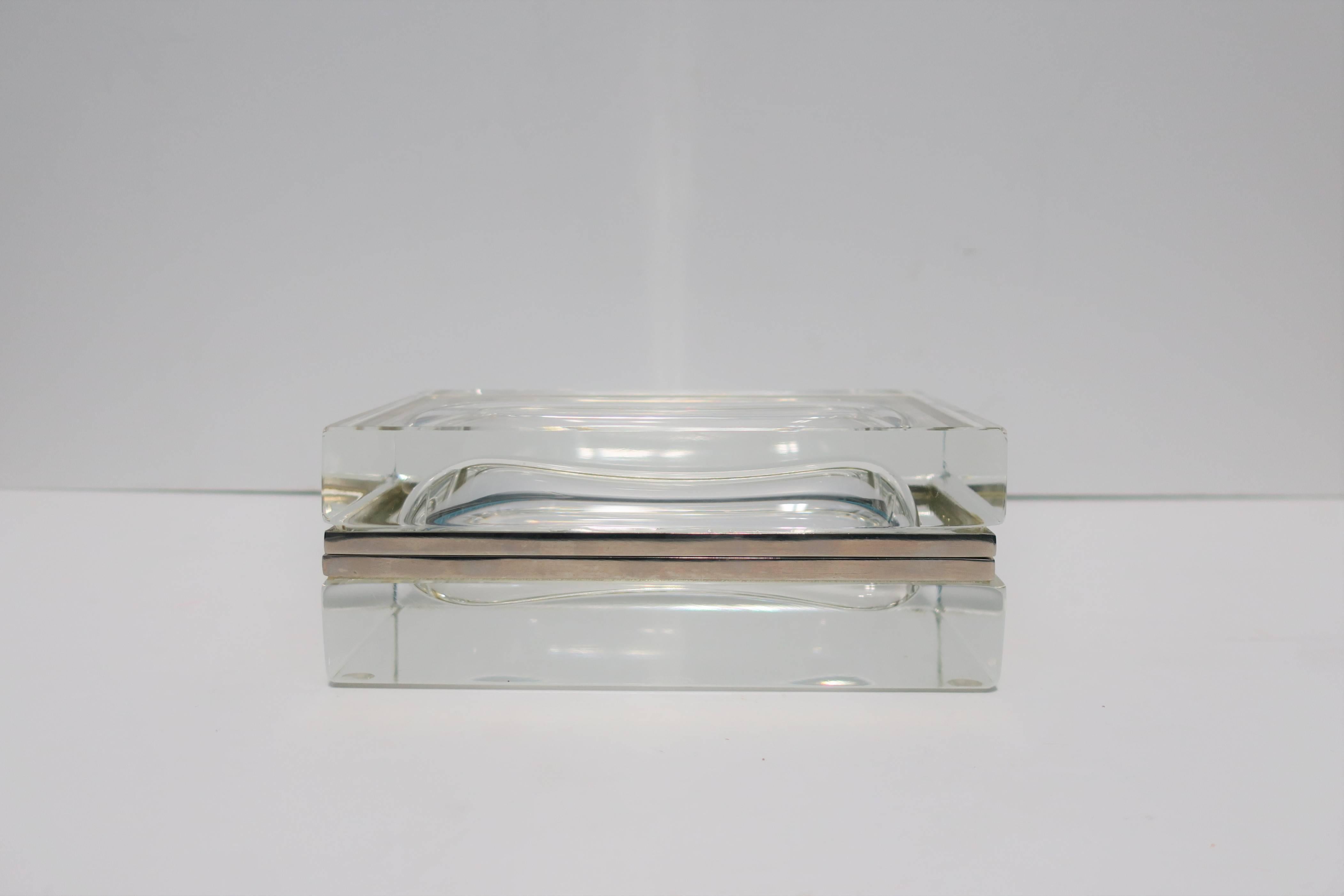 Italian Murano Clear Art Glass Mandruzzato Designer Box In Excellent Condition In New York, NY