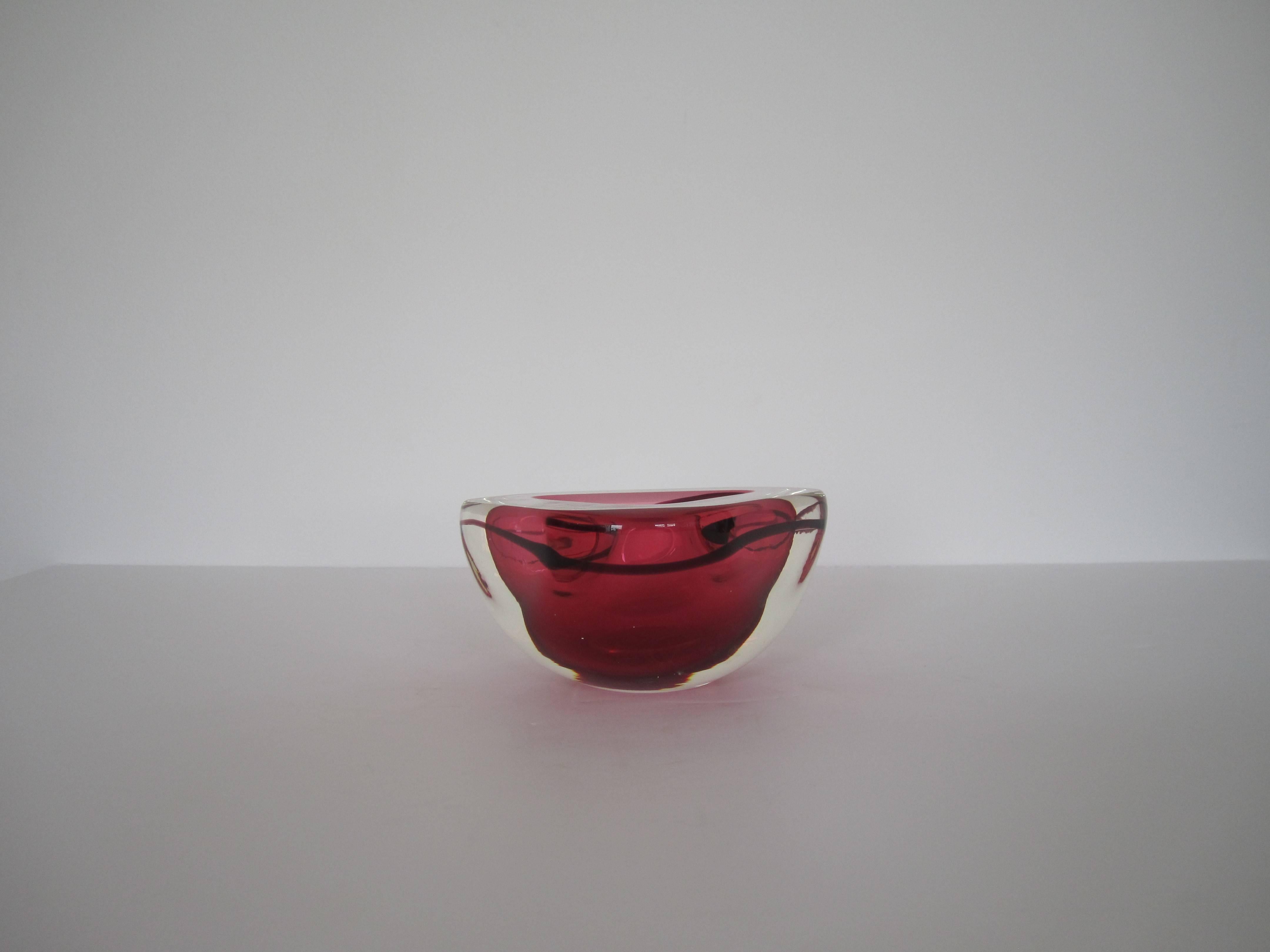 Modern Italian Murano Art Glass Bowl Attributed to Flavio Poli for Seguso 2