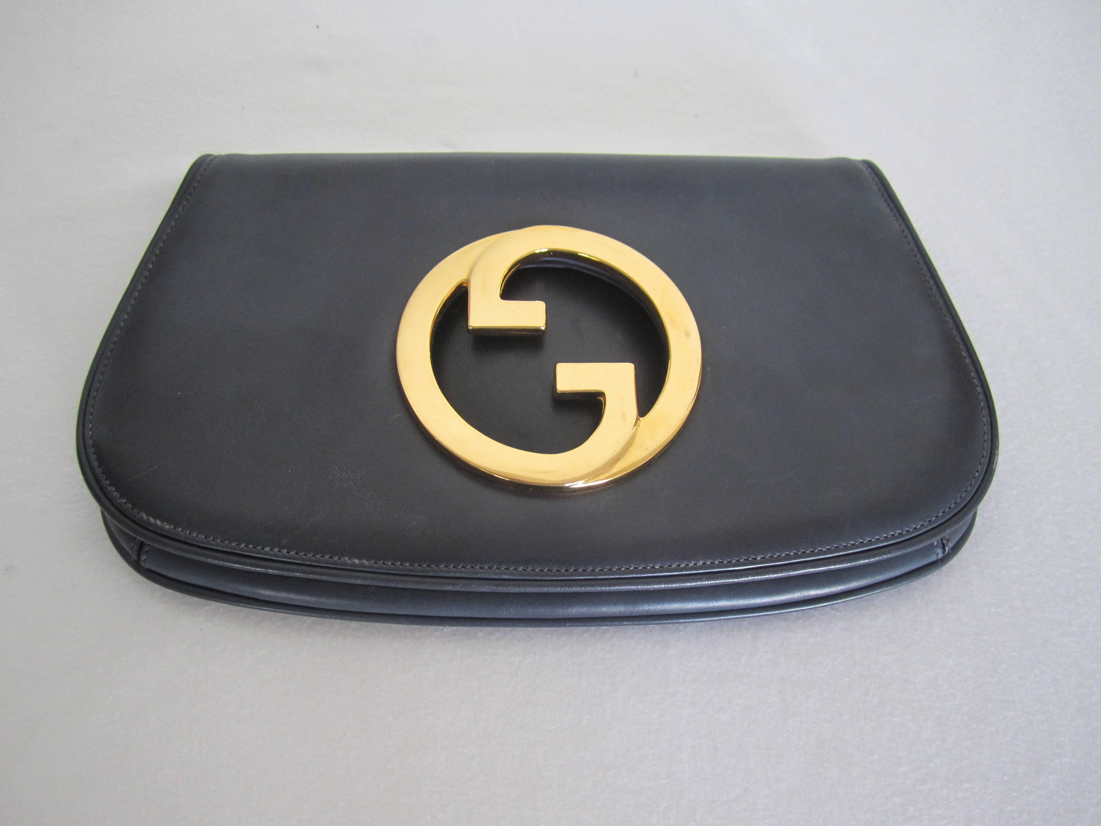 Chic 1970s Gucci Clutch Bag with Brass Double G In Good Condition In New York, NY