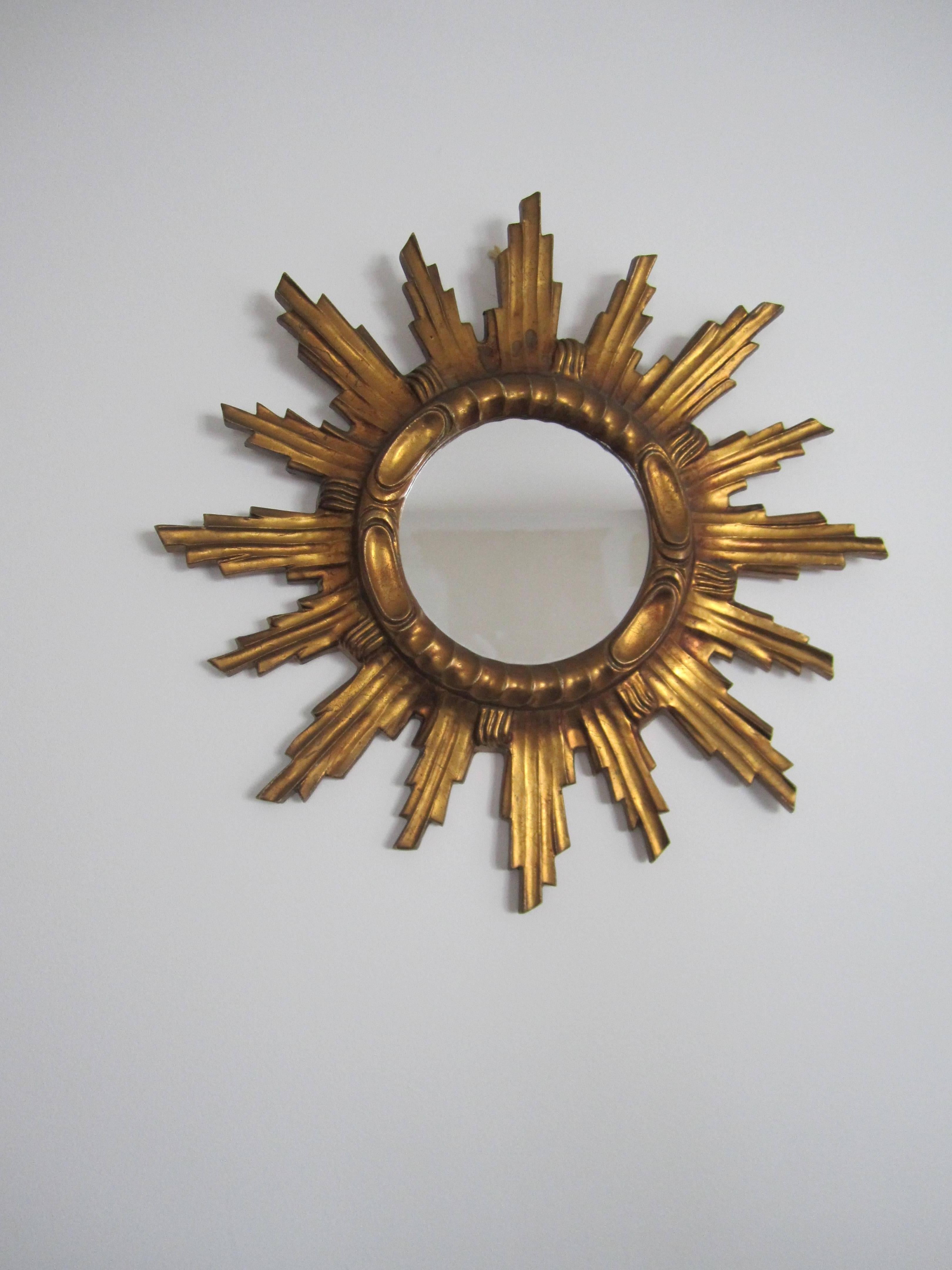 Vintage Giltwood Sunburst Mirror, France In Excellent Condition In New York, NY