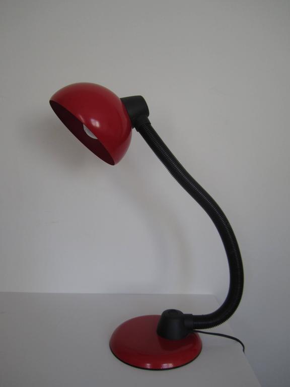 Vintage Modern Red and Black Desk Lamp For Sale at 1stdibs
