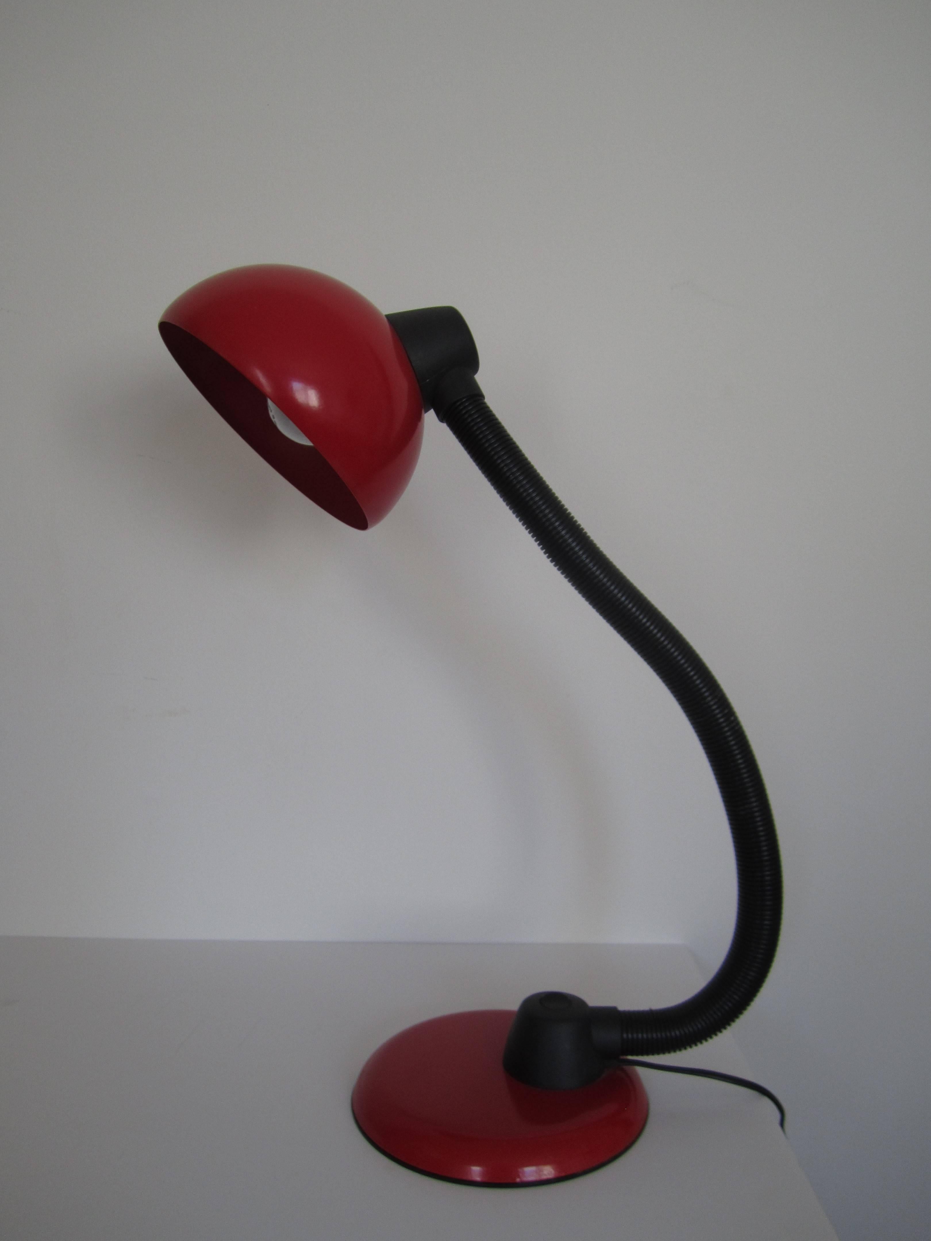 Postmodern Red and Black Desk Lamp In Good Condition For Sale In New York, NY