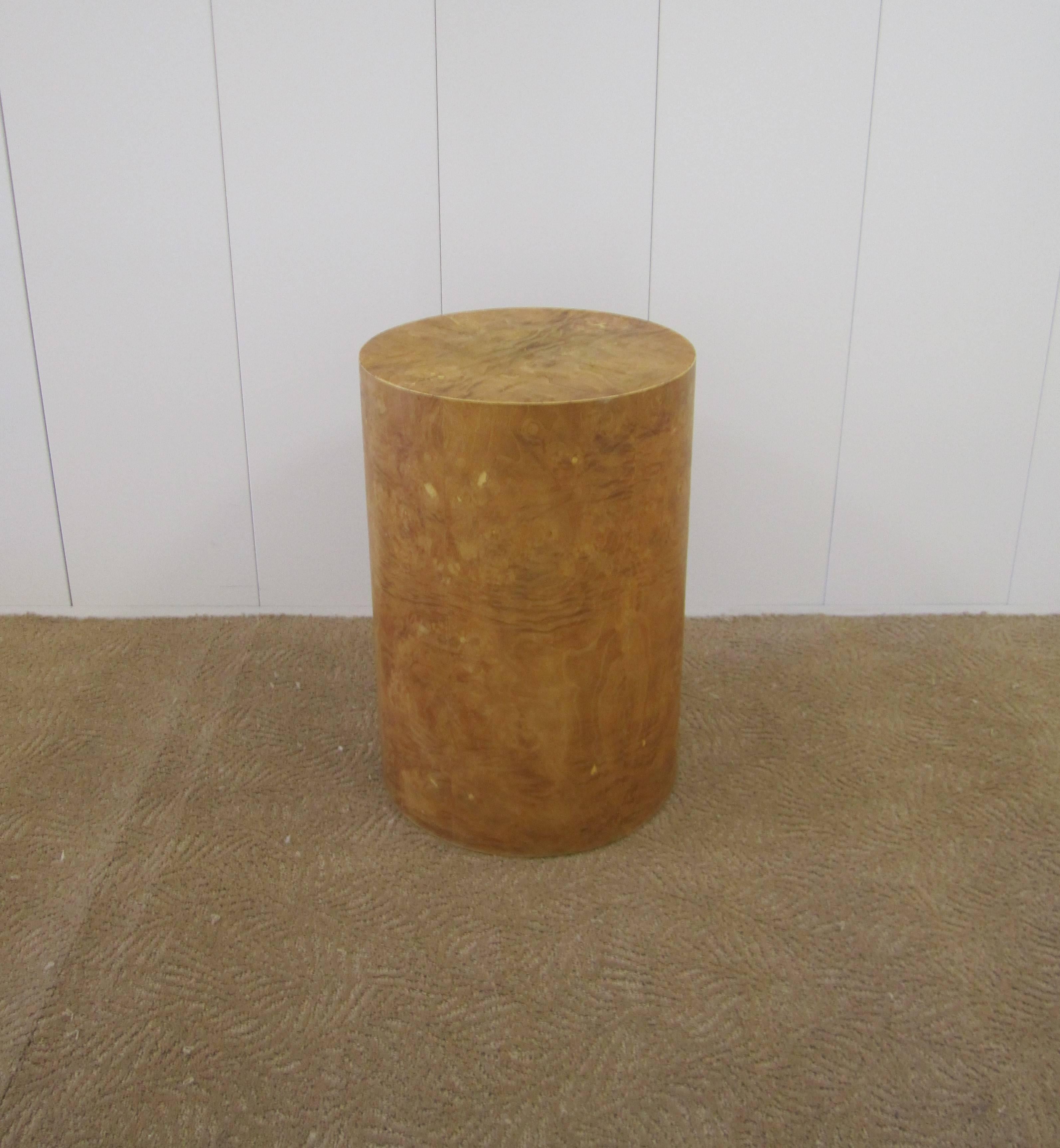 American Vintage Modern Round Burl Wood Pedestal Side Table in the Style of Milo Baughman