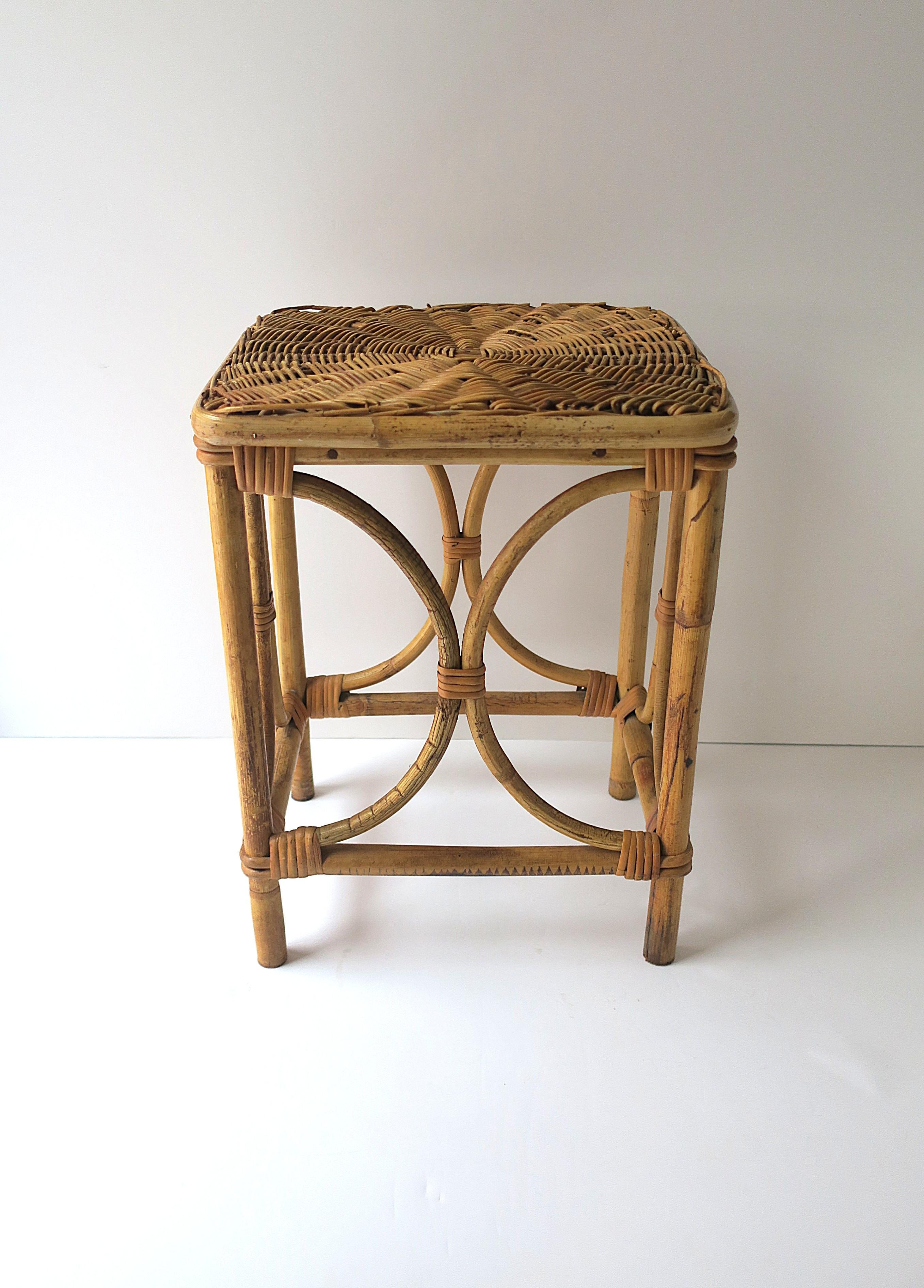 Unknown Wicker Rattan Side Drinks Table For Sale