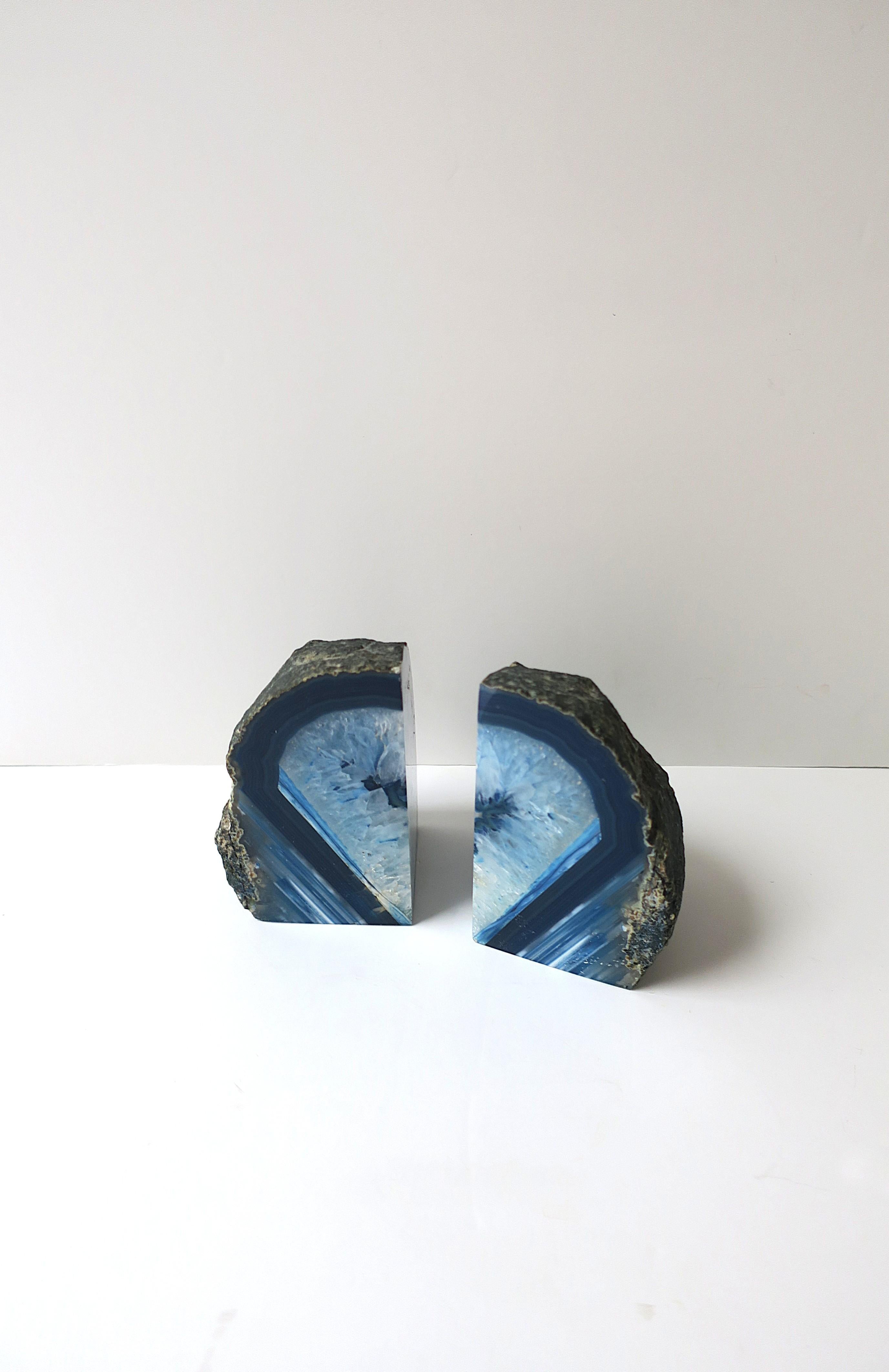 Sujetalibros o Objetos Decorativos de Ágata Azul y Ónice, Pareja Brasileño en venta
