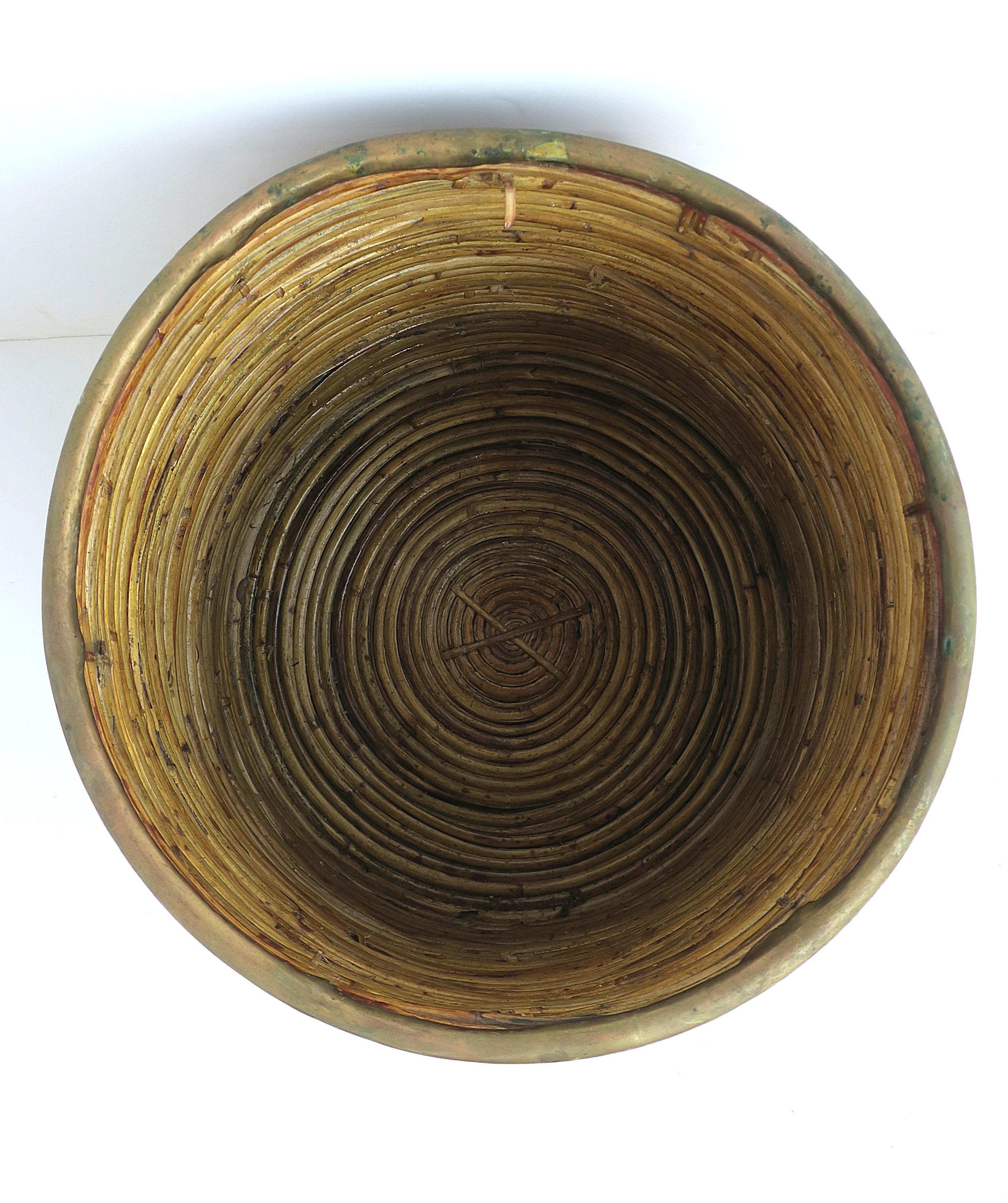 Wicker and Brass Cachepot or Wastebasket Crespi Style For Sale 7
