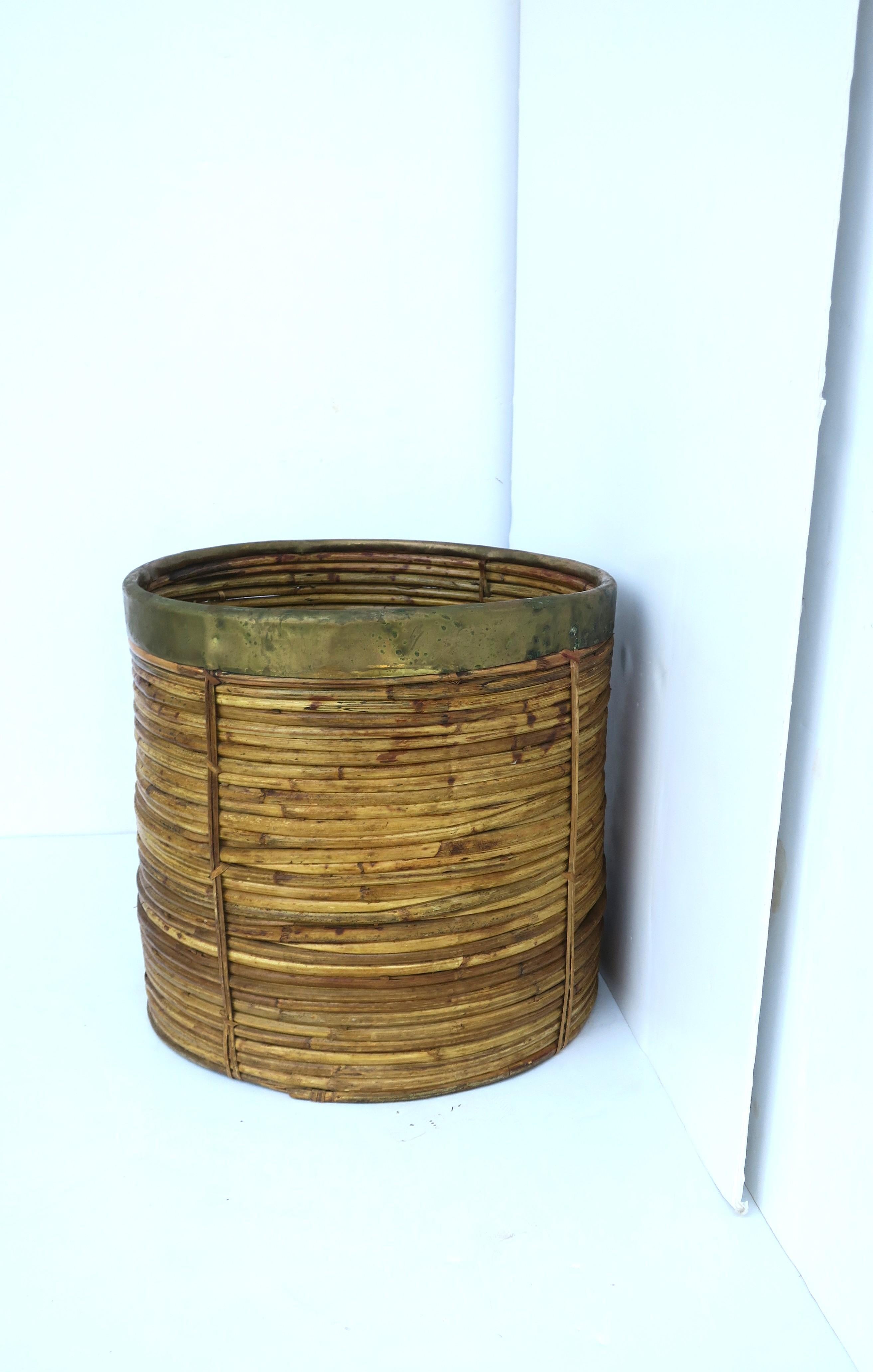 Wicker and Brass Cachepot or Wastebasket Crespi Style For Sale 5