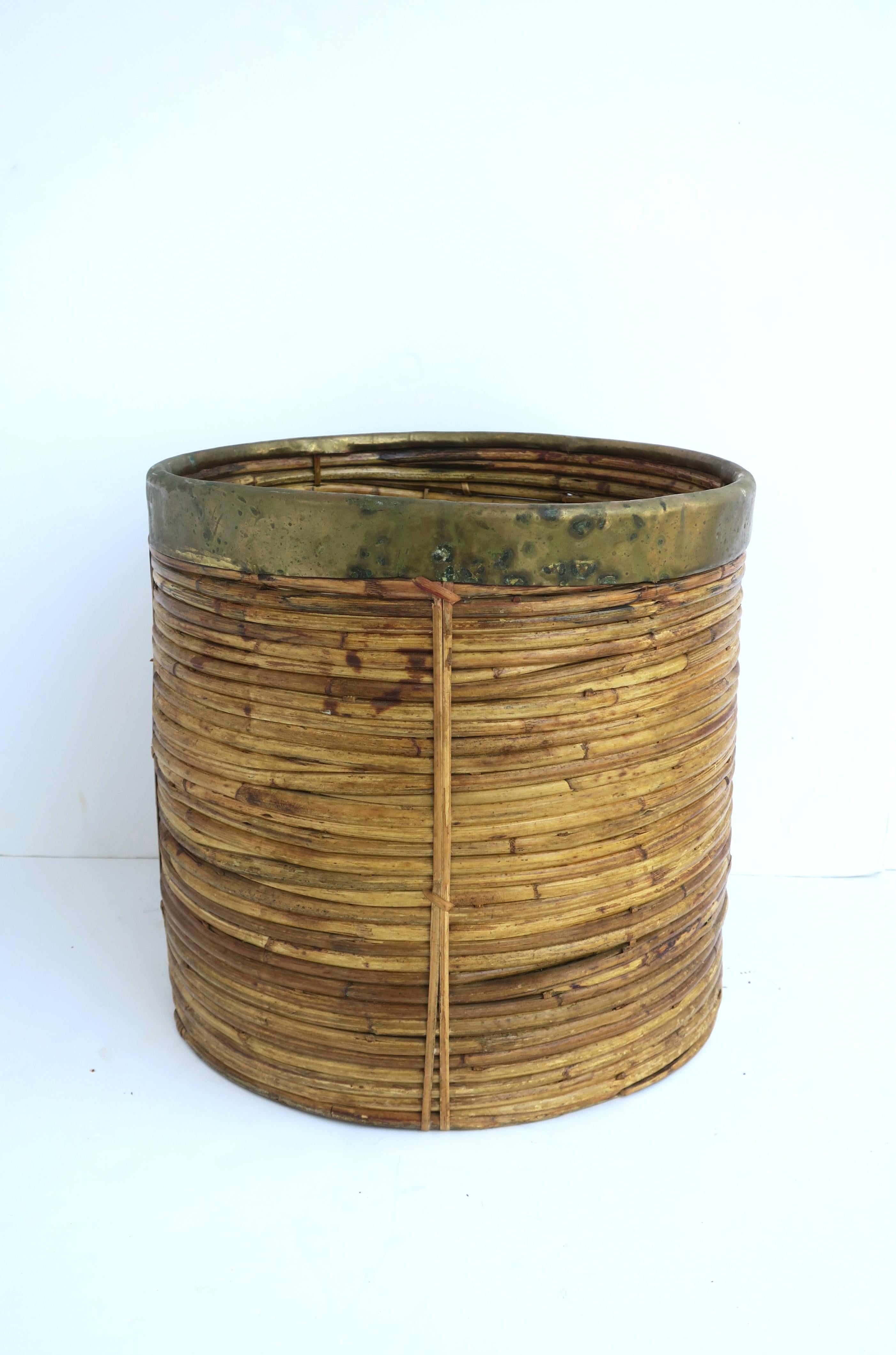 Wicker and Brass Cachepot or Wastebasket Crespi Style For Sale 6