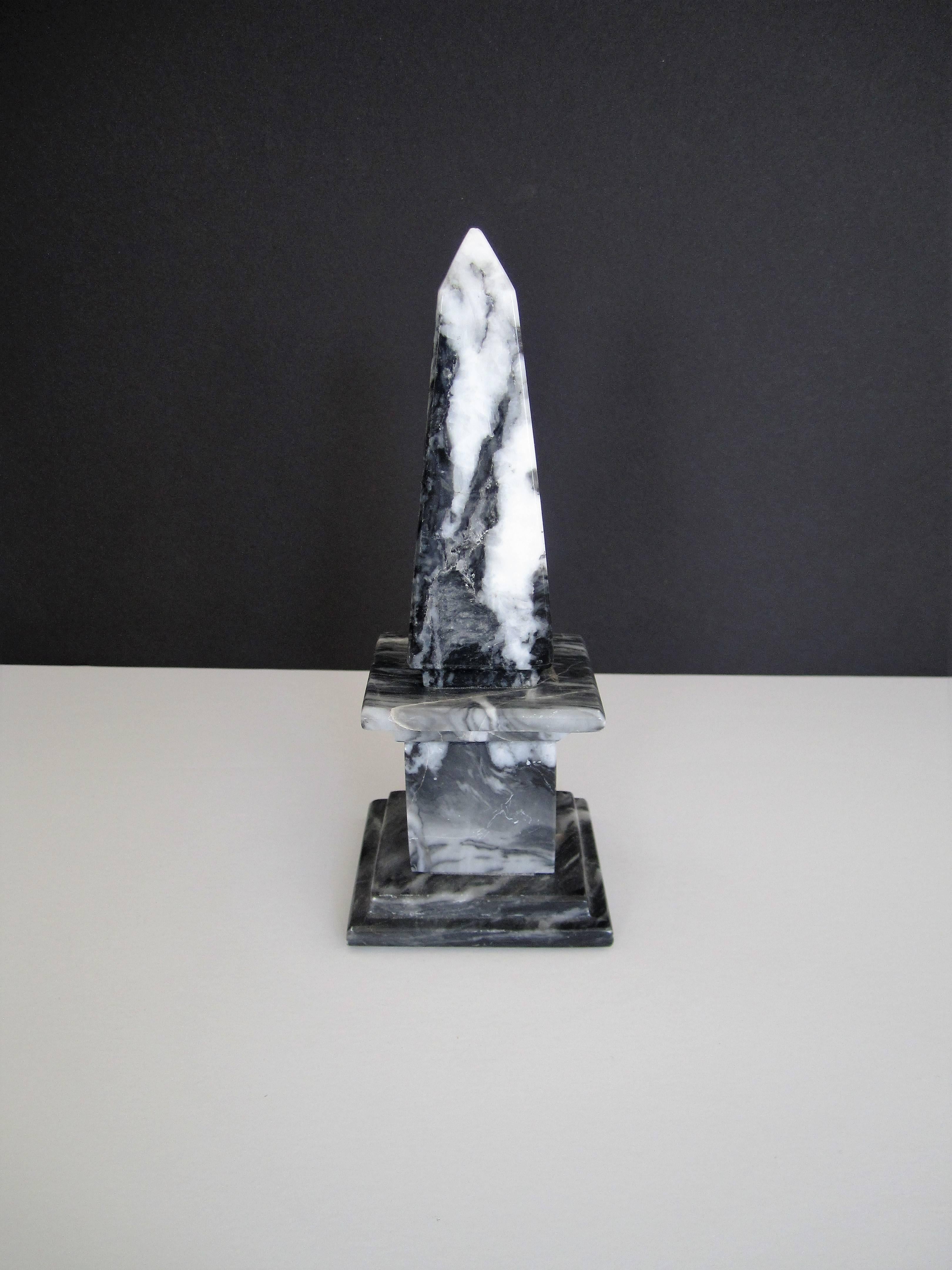 Late 20th Century Modern Black and White Marble Obelisk, 1970s