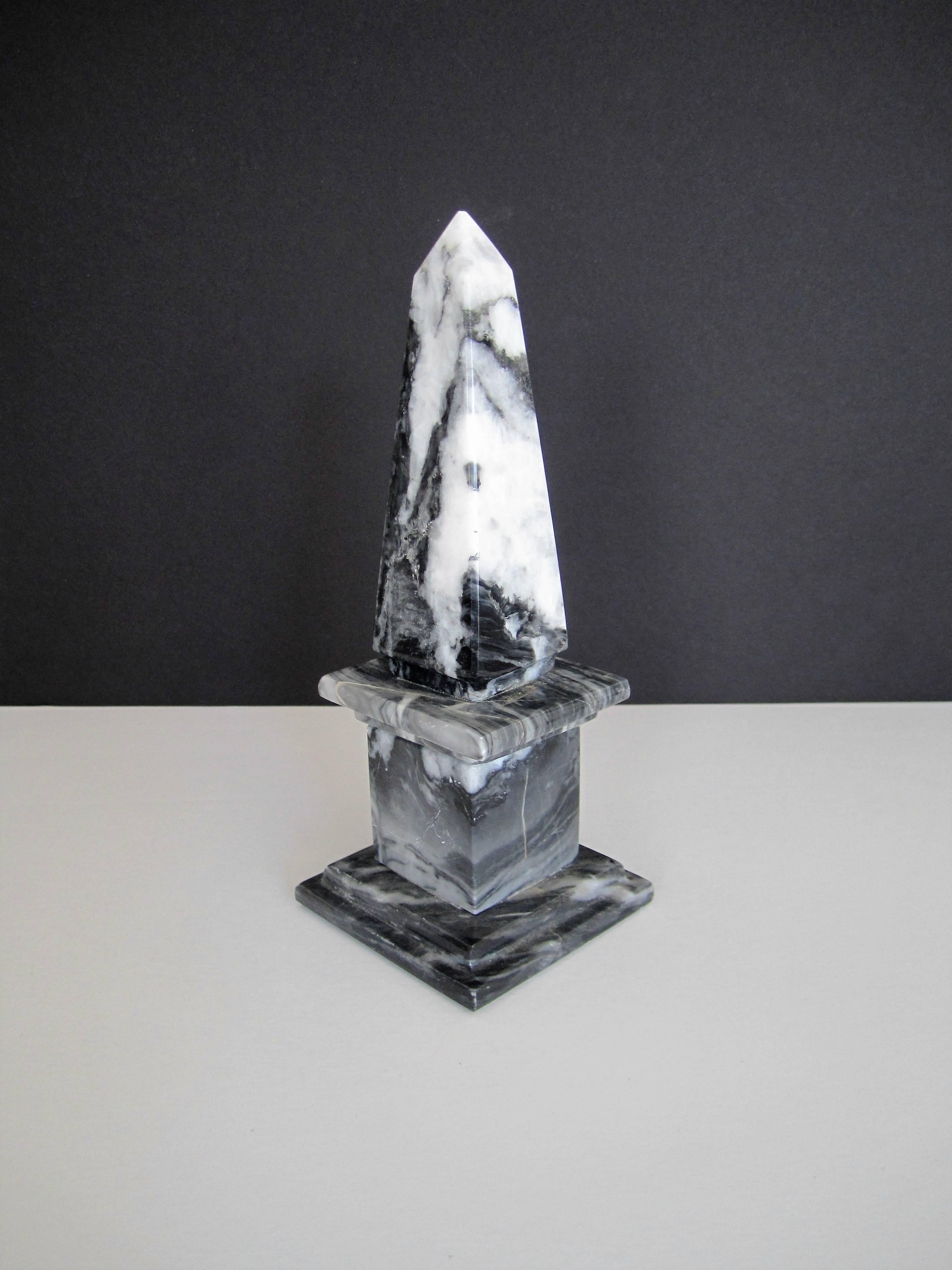 Modern Black and White Marble Obelisk, 1970s 1