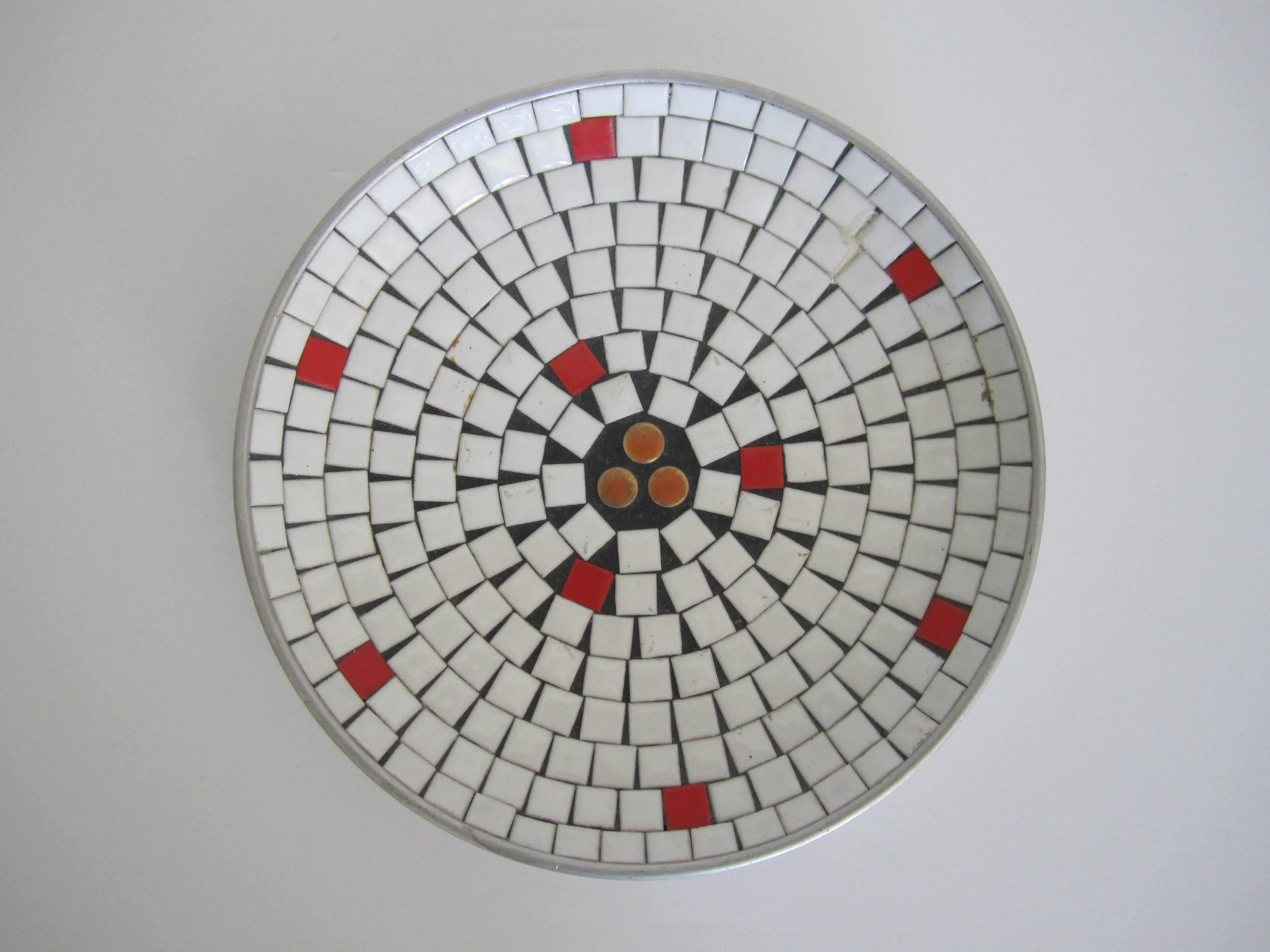 Mid-Century Modern White Mosaic Ceramic Tile Dish or Bowl In Good Condition In New York, NY