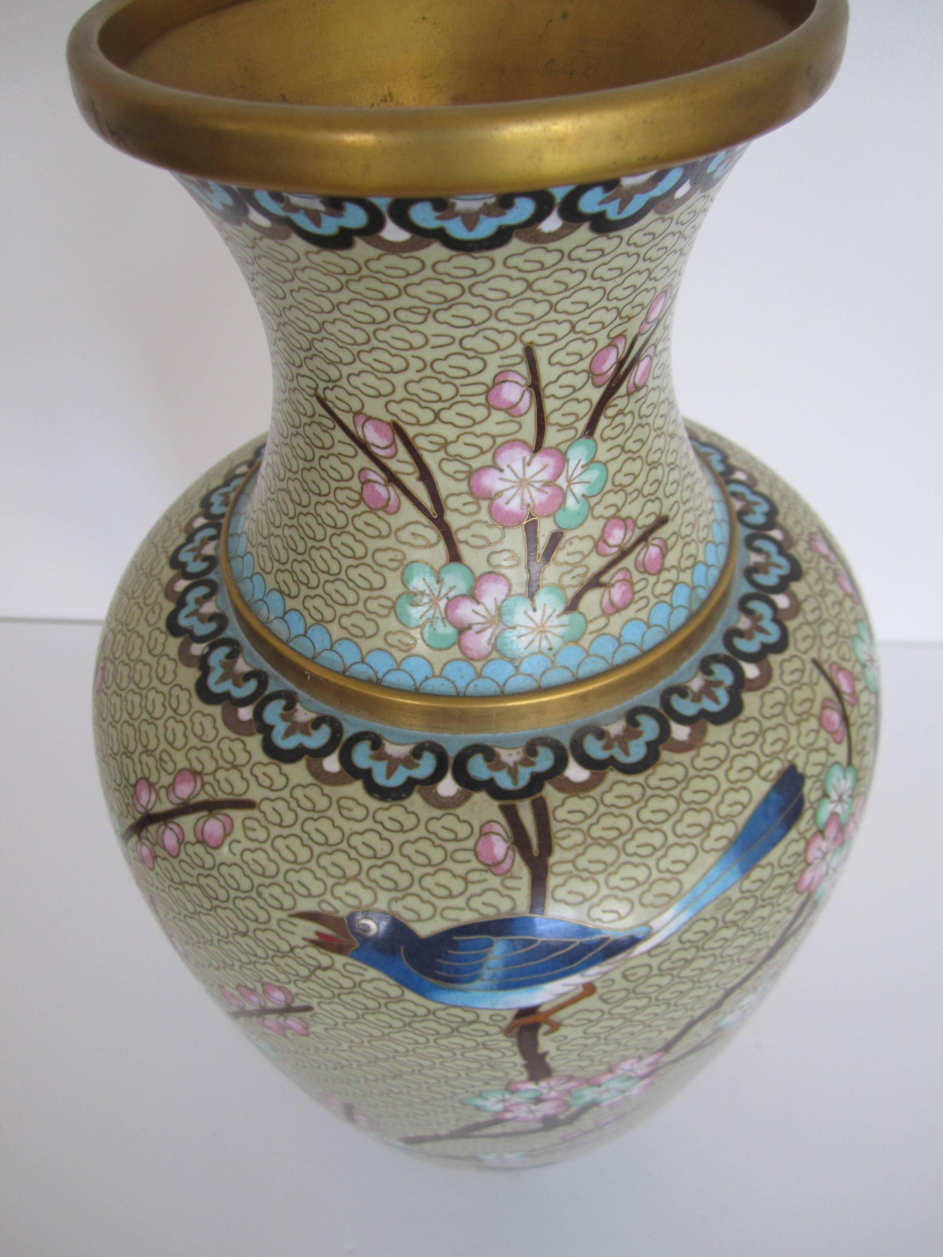 Beautiful Large Vintage Asian Cloisonné Vase with Bird, circa 1970s In Excellent Condition In New York, NY