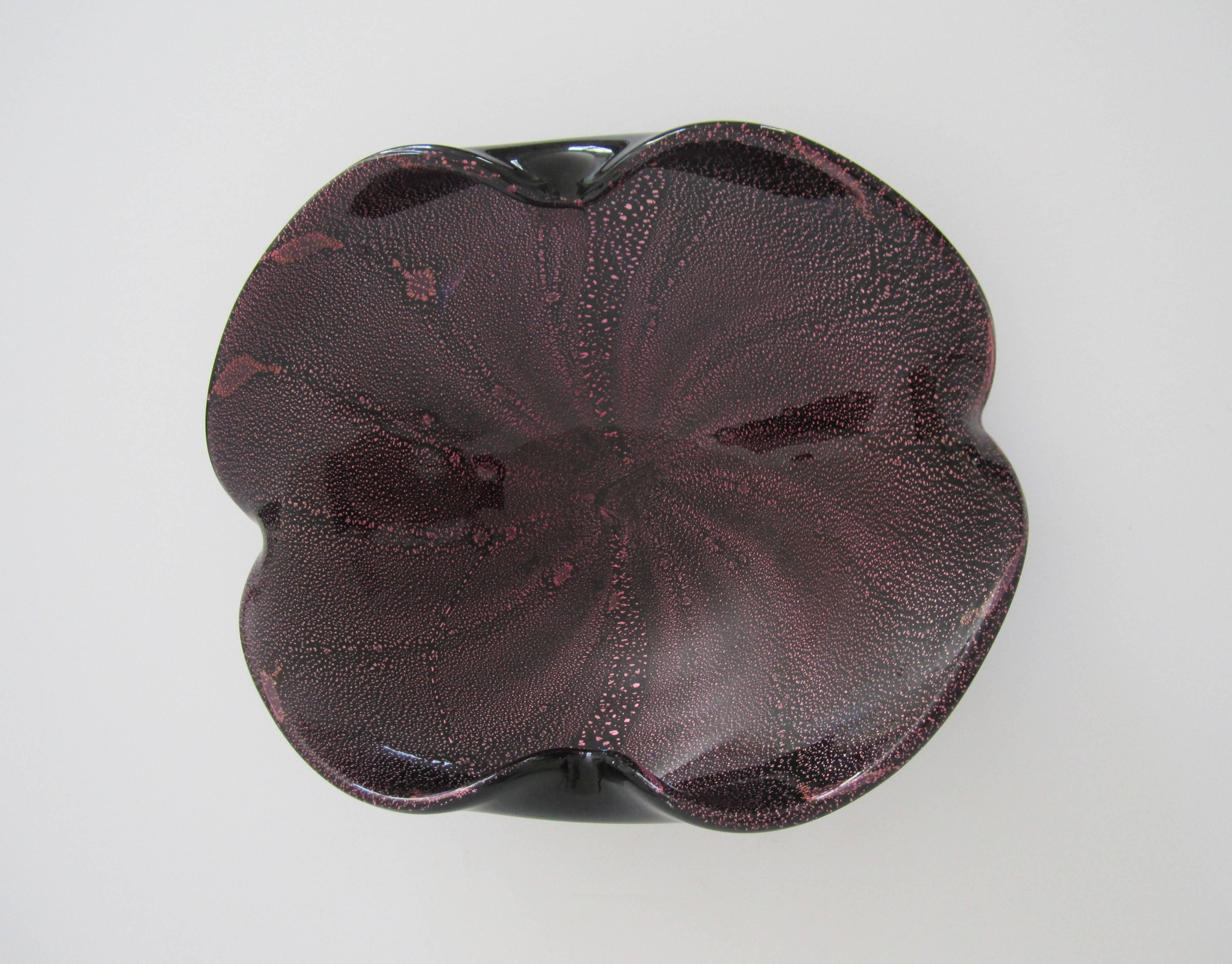 Italian Murano Purple and Black Art Glass Bowl In Good Condition In New York, NY