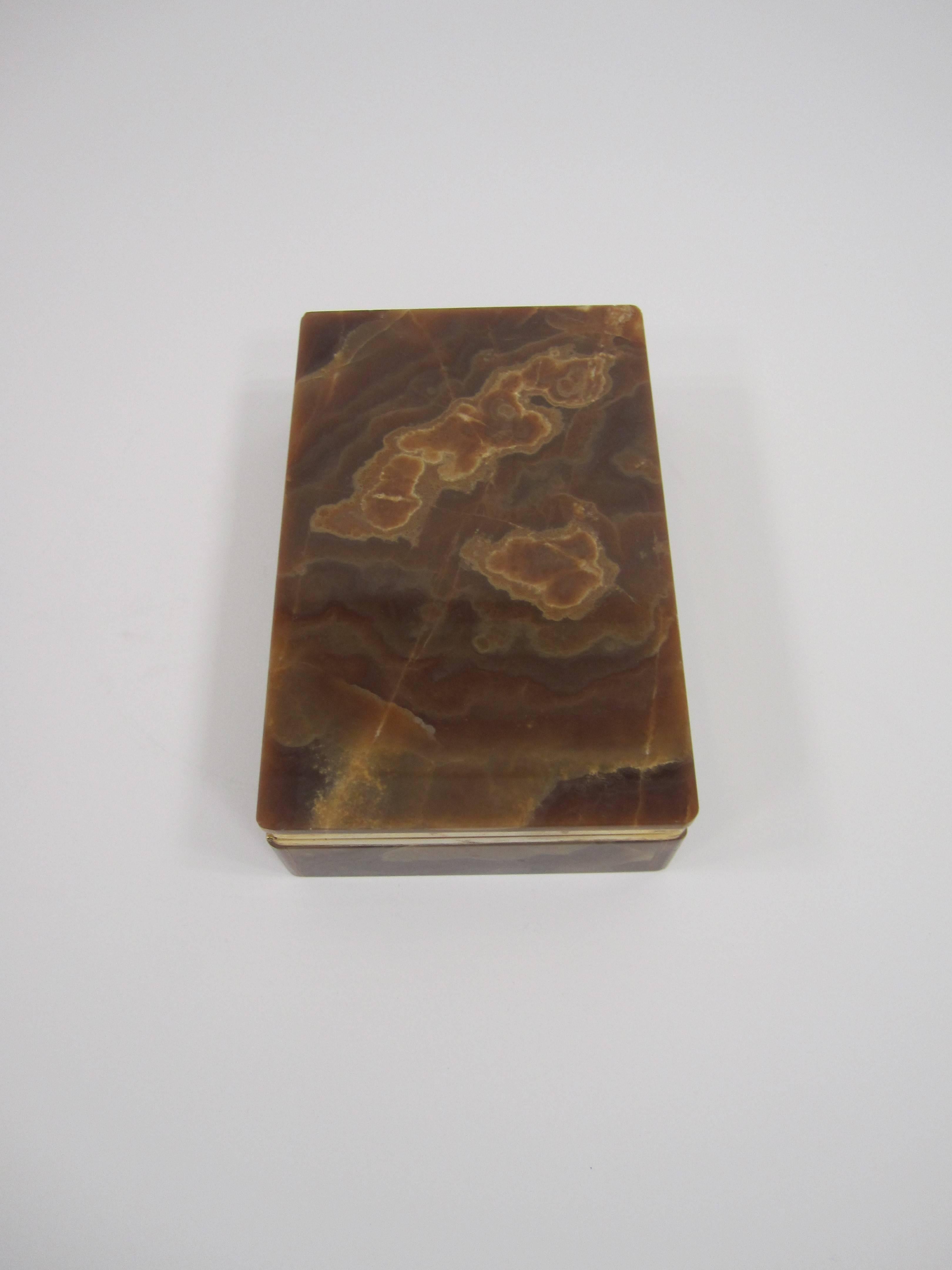 Vintage Modern Onyx Hinged Decorative Jewerly Box, Italy In Excellent Condition In New York, NY