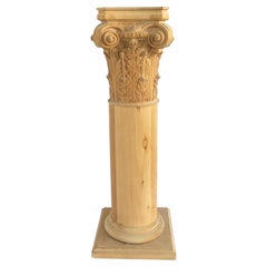 Socle à colonne, chapiteau corinthien, fin du XXe siècle