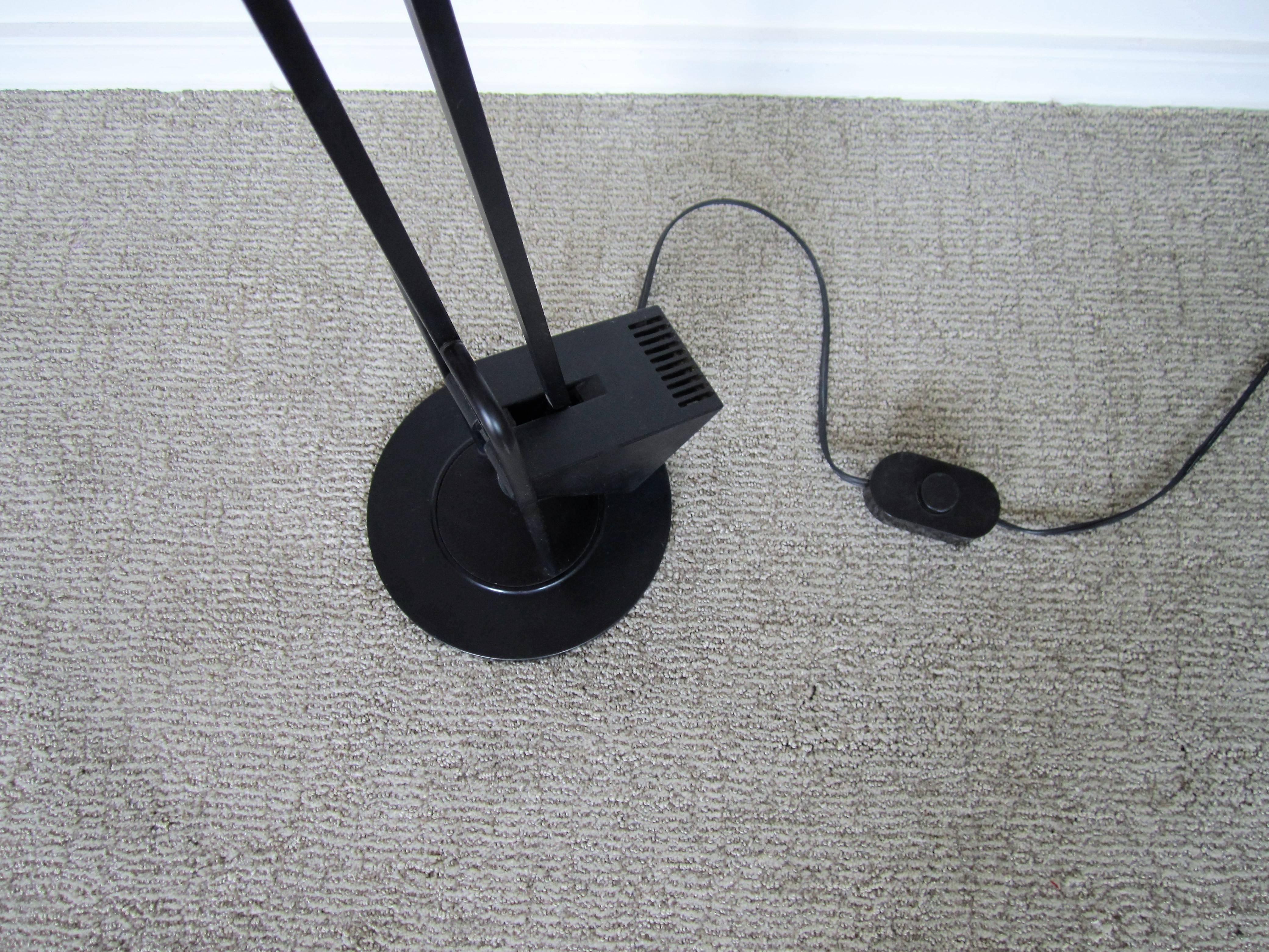 '80s Designer Minimalist Italian Black Floor Lamp by Fridolin Naef 5
