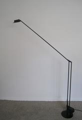 80er Jahre Minimalistische italienische Stehlampe in Schwarz von Fridolin Naef