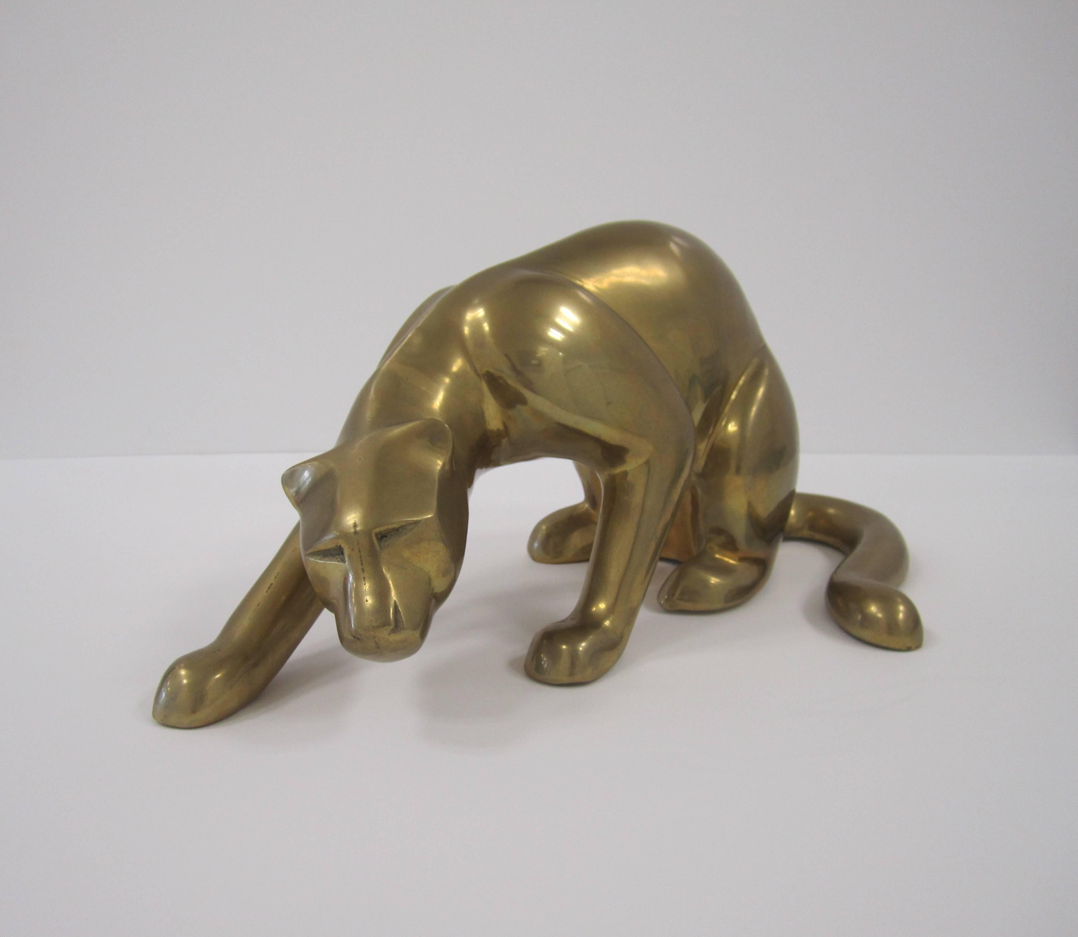 Cast Substantial Vintage Modern Brass Art Deco Panther Cat Sculpture, 1970s