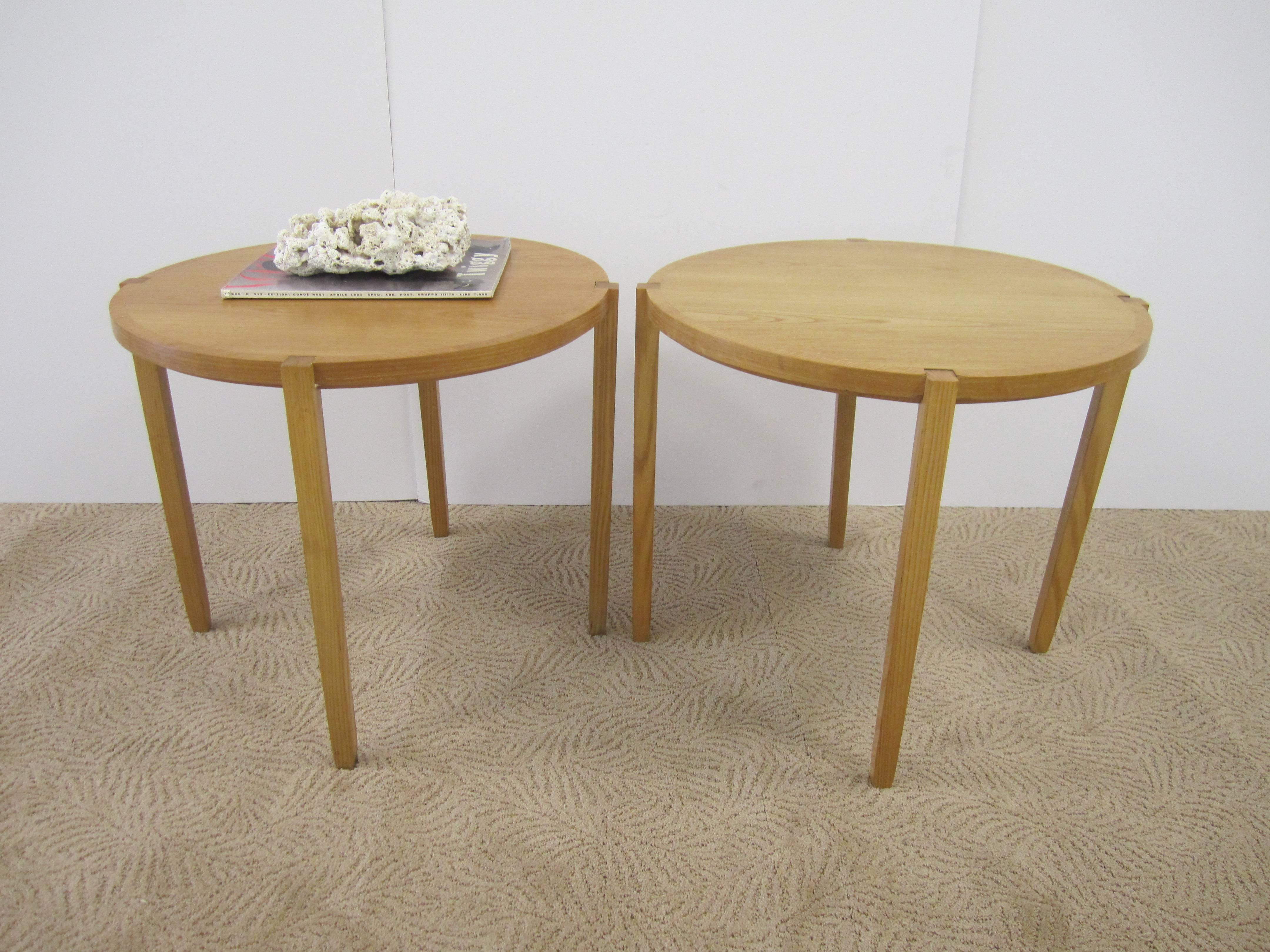 Pair of Round Oak End Tables for Brickel by Designer Timothy Defiebre In Excellent Condition In New York, NY