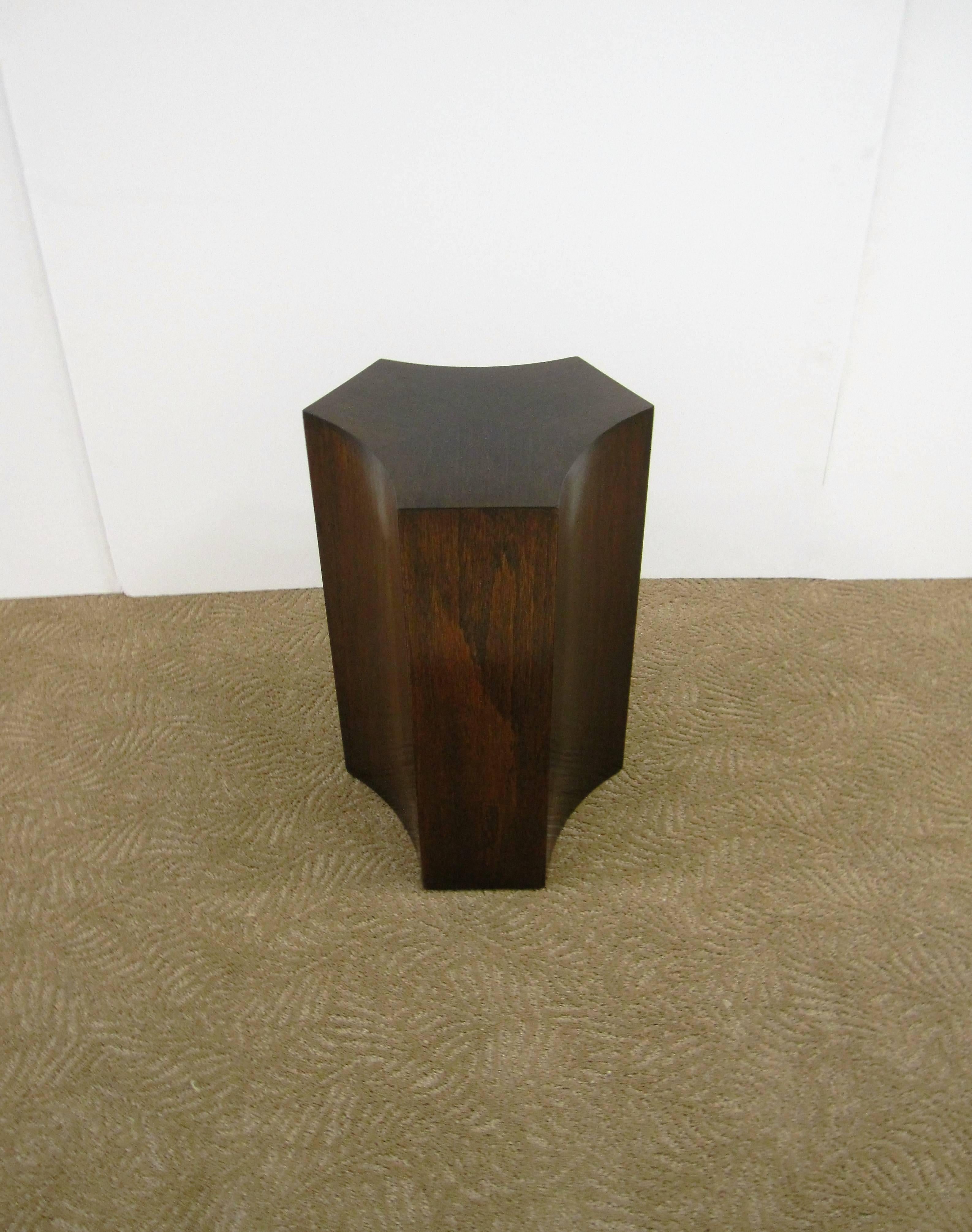  Elegant Vintage Geometric Pedestal Side Table In Excellent Condition In New York, NY