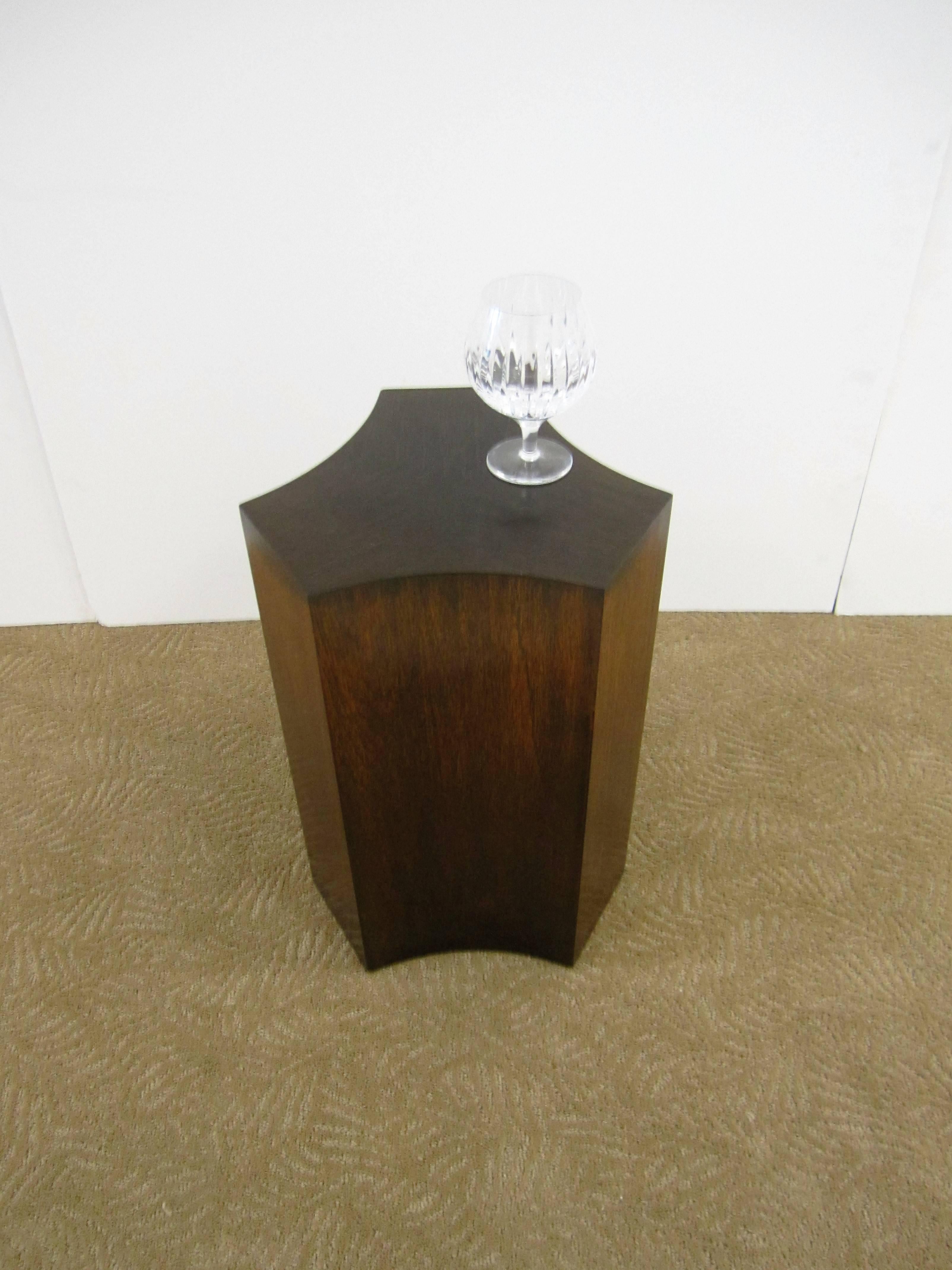  Elegant Vintage Geometric Pedestal Side Table 1