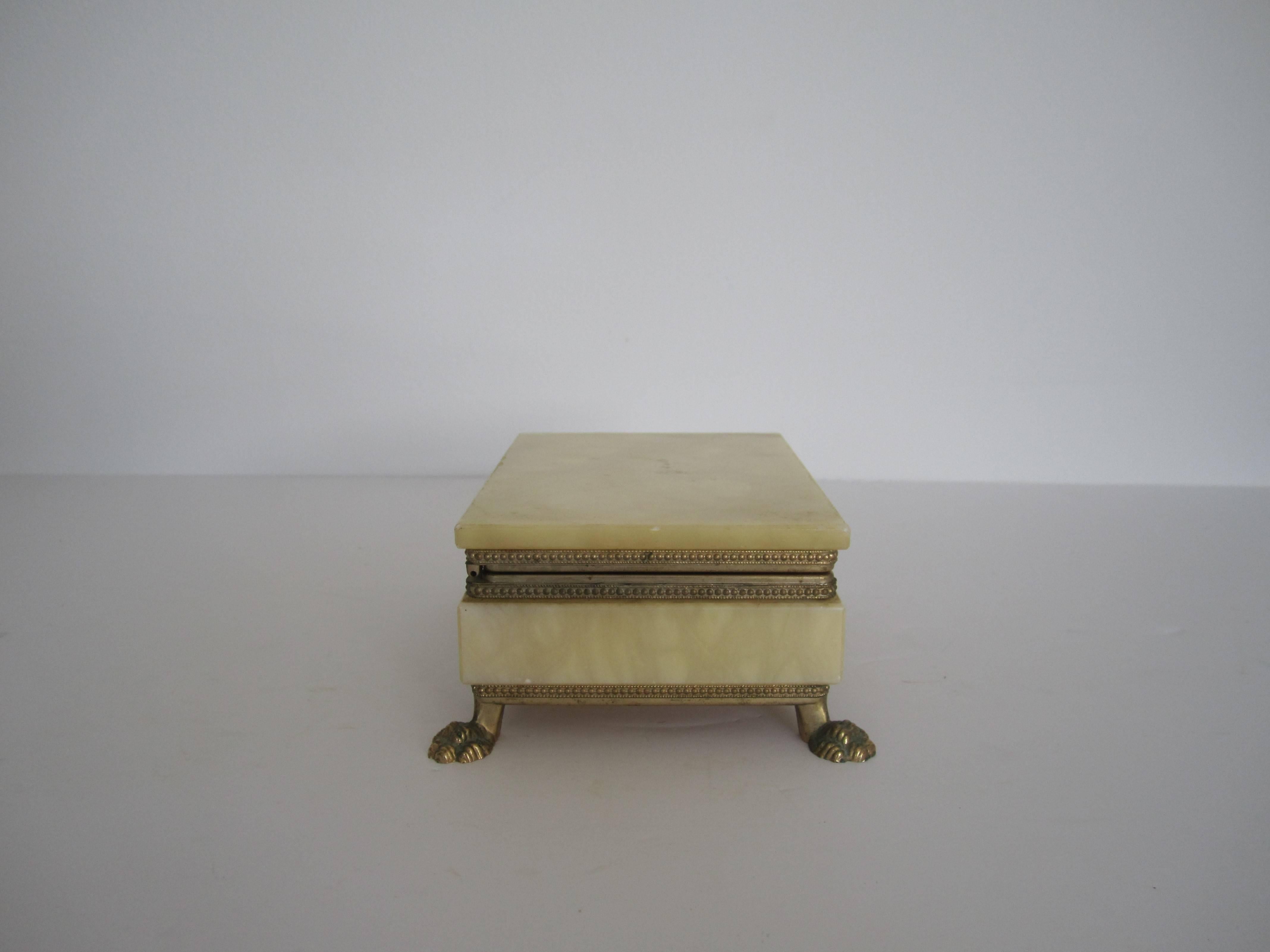 Italian Alabaster and Brass Box In Good Condition In New York, NY