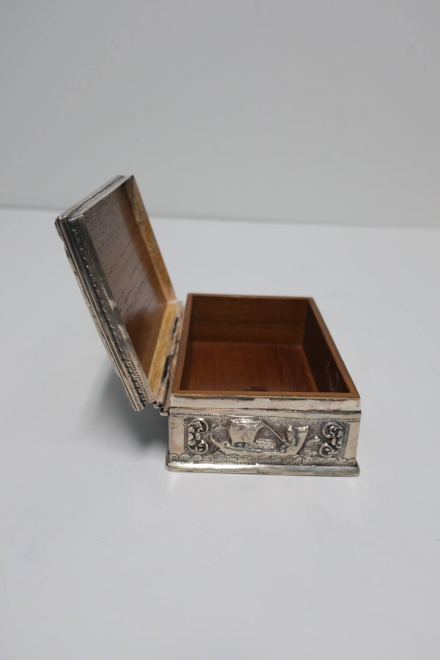 Vintage Sterling Silver Box from Burma 2