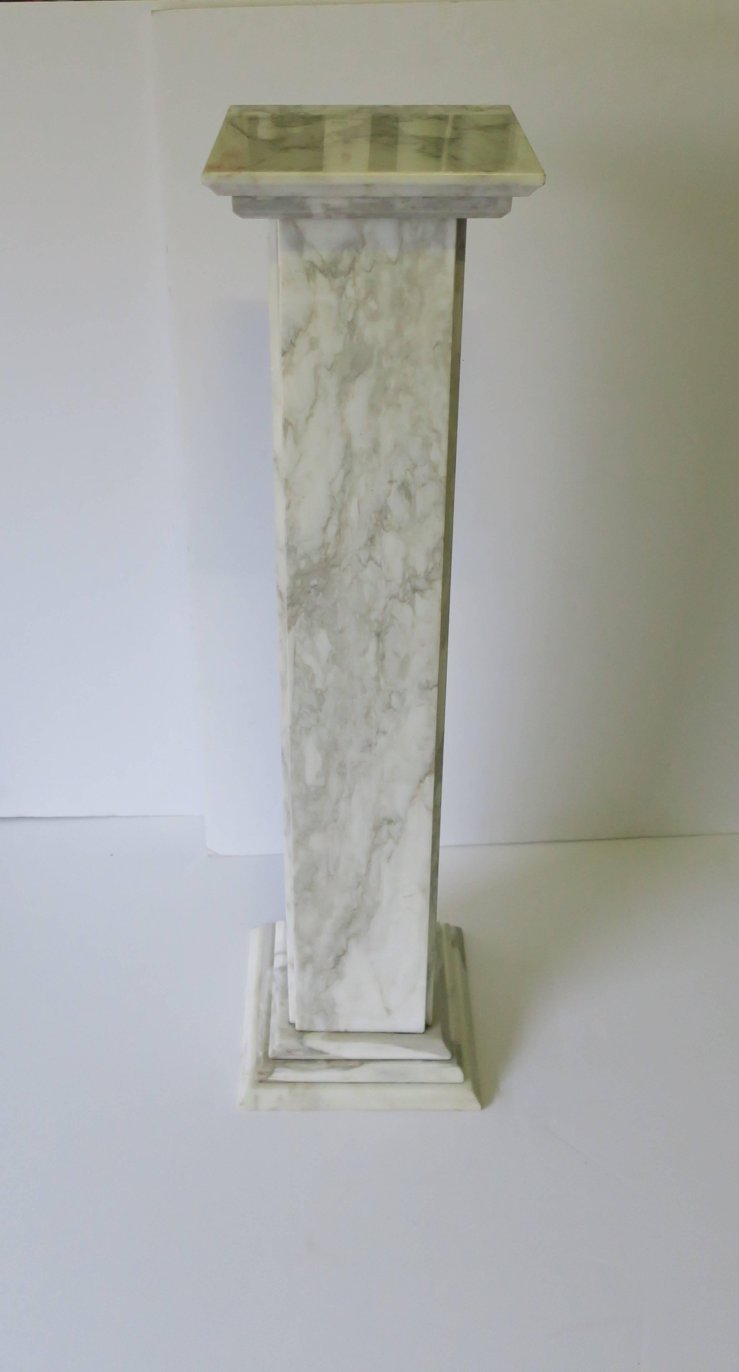 Neoclassical Italian Marble Pedestal or Column