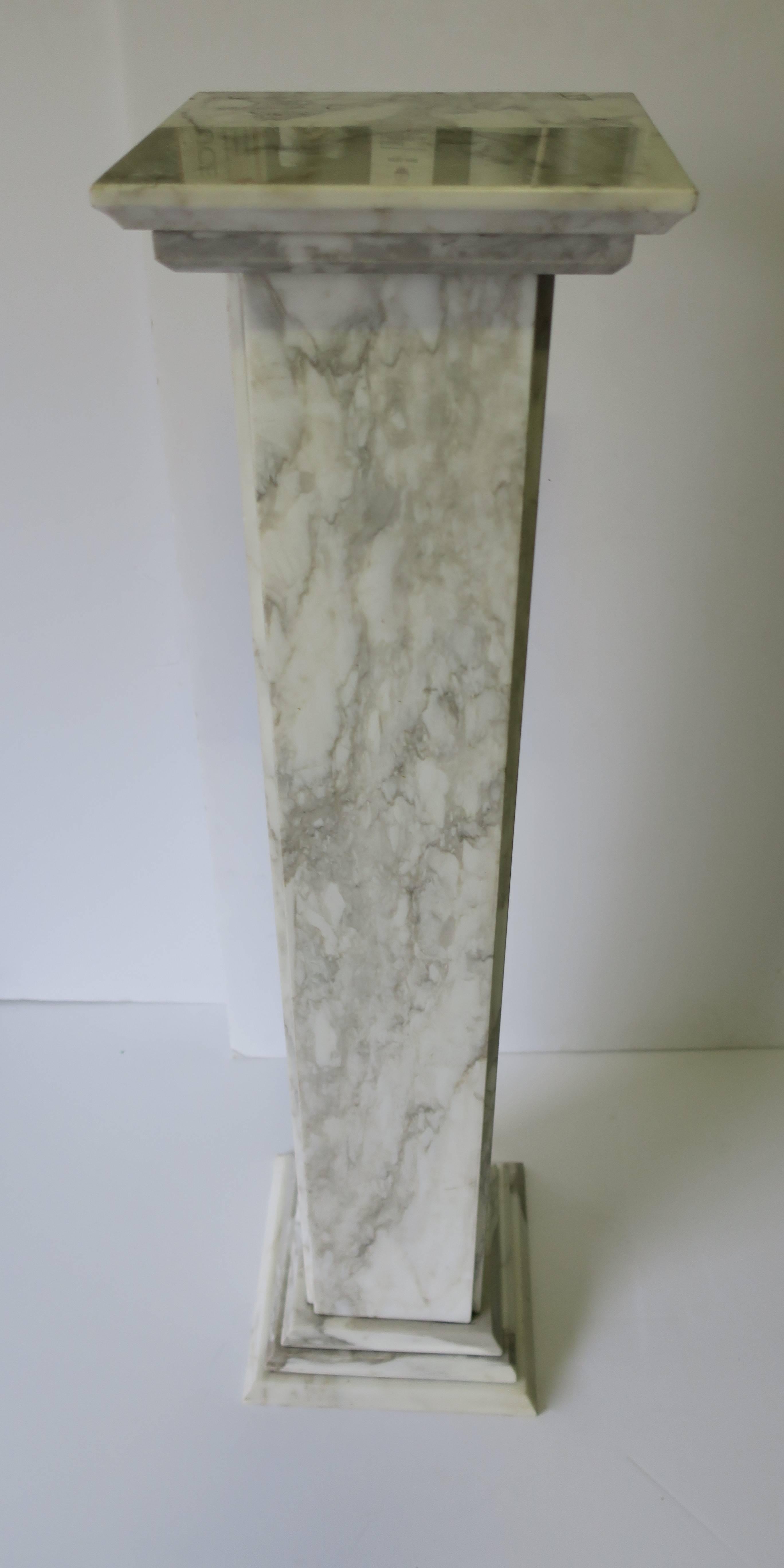 20th Century Italian Marble Pedestal or Column
