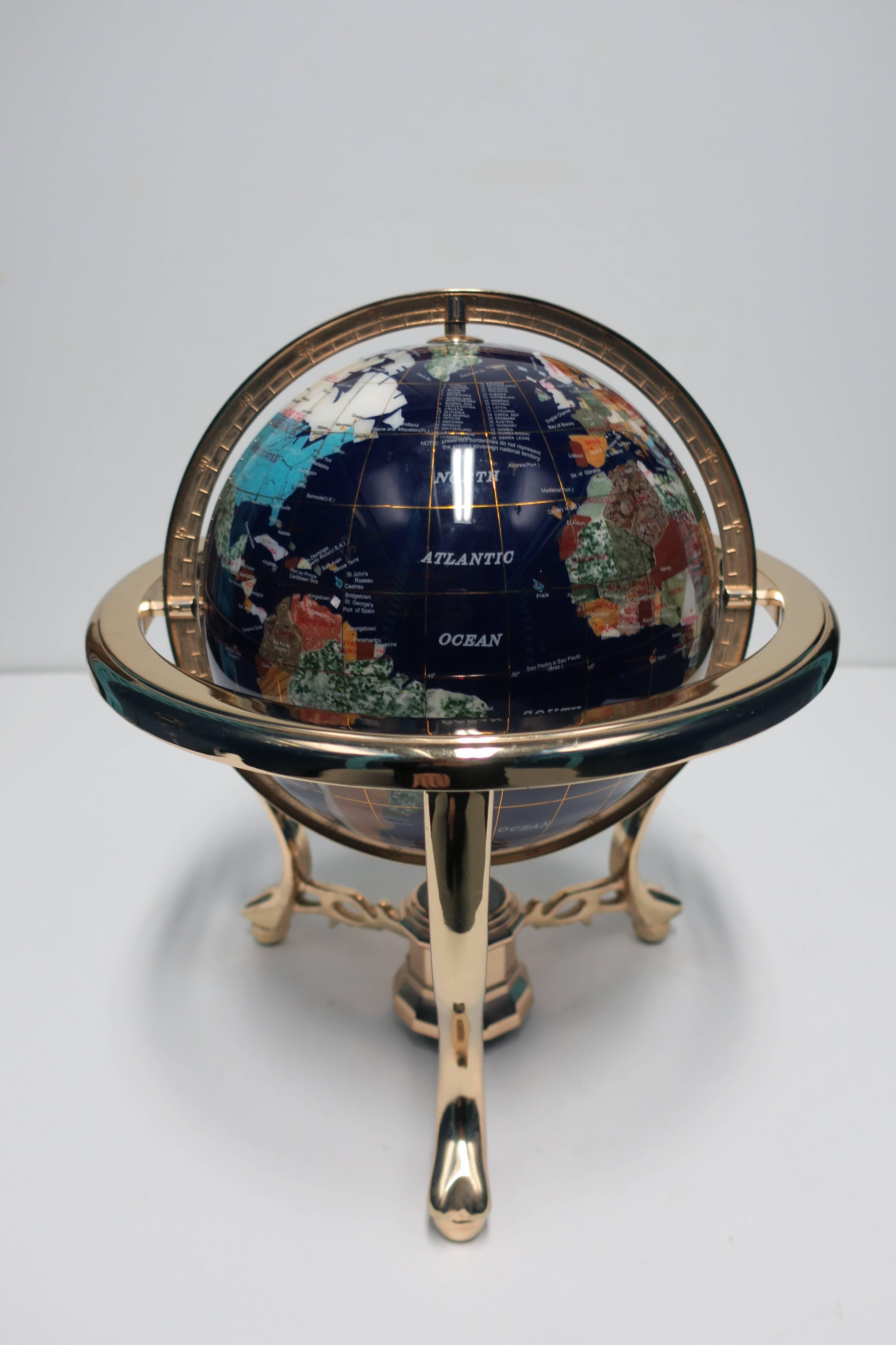 Vintage World Globe Of Marble and Onyx In Excellent Condition In New York, NY