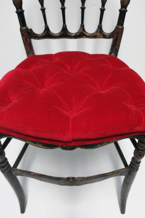 Antique English Chiavari Black Wood and Red Velvet Chair For Sale at